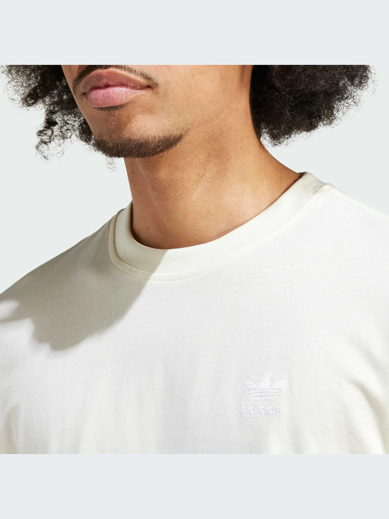 Футболки и поло Adidas Trefoil модель IR9694-KZ Футболки и поло Adidas Trefoil модель IR9694-KZ Фото