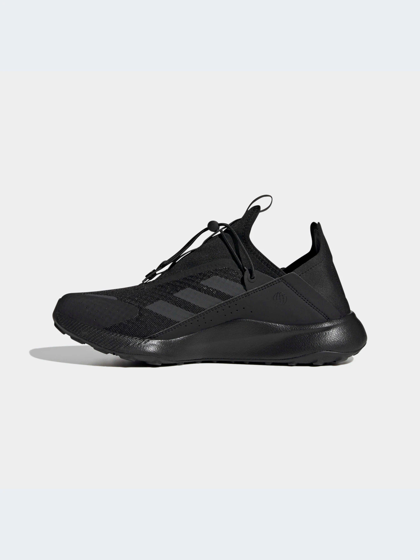 Кроссовки Adidas модель HP8623-KZ Кроссовки Adidas модель HP8623-KZ Фото