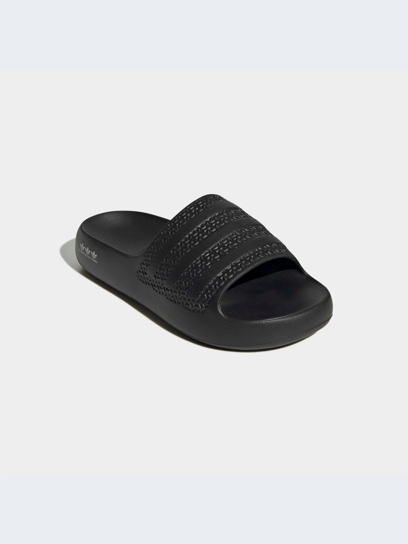 Шлёпанцы Adidas Adilette модель GX1979-KZ Шлёпанцы Adidas Adilette модель GX1979-KZ Фото