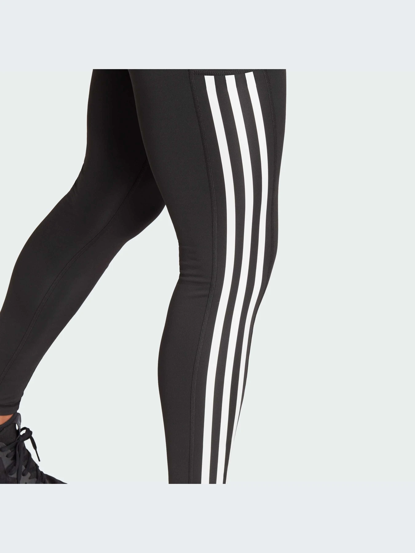 Брюки Adidas 3 Stripes модель IT9105-KZ Брюки Adidas 3 Stripes модель IT9105-KZ Фото