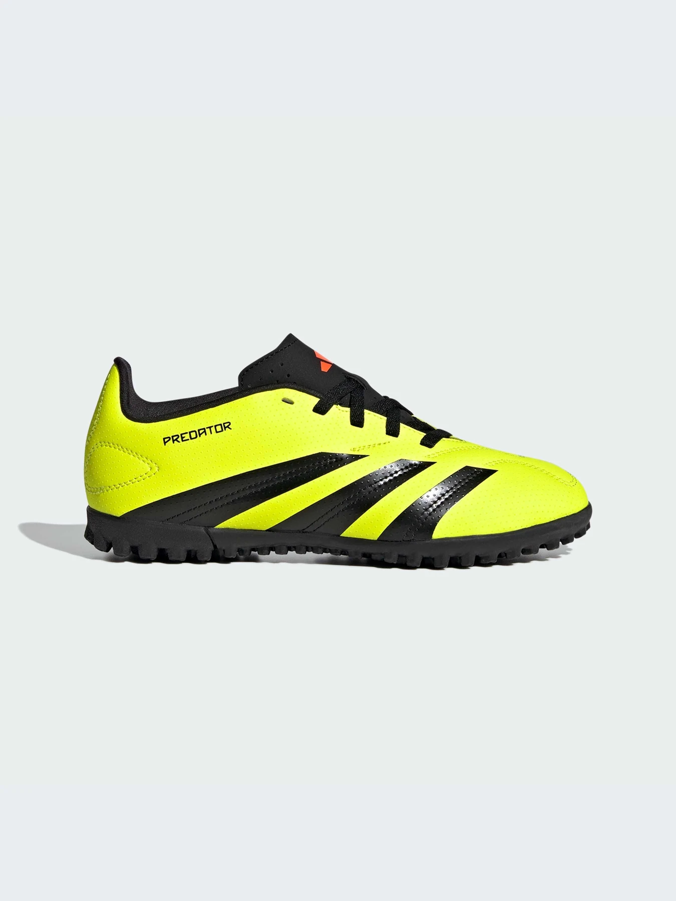 Кроссовки Adidas Predator модель IG5436-KZ Кроссовки Adidas Predator модель IG5436-KZ Фото