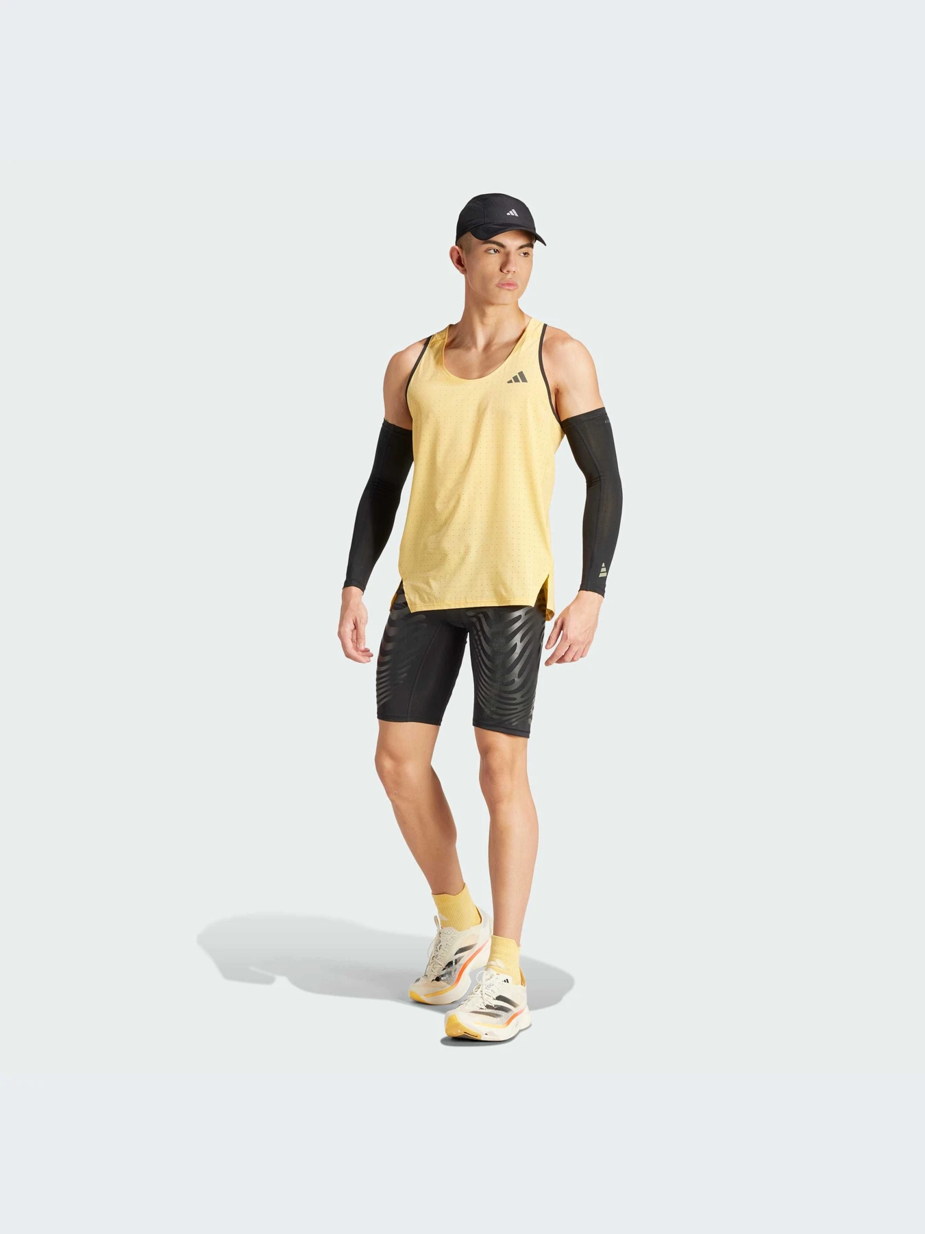 Футболки и поло Adidas adizero модель IW6107-KZ Футболки и поло Adidas adizero модель IW6107-KZ Фото