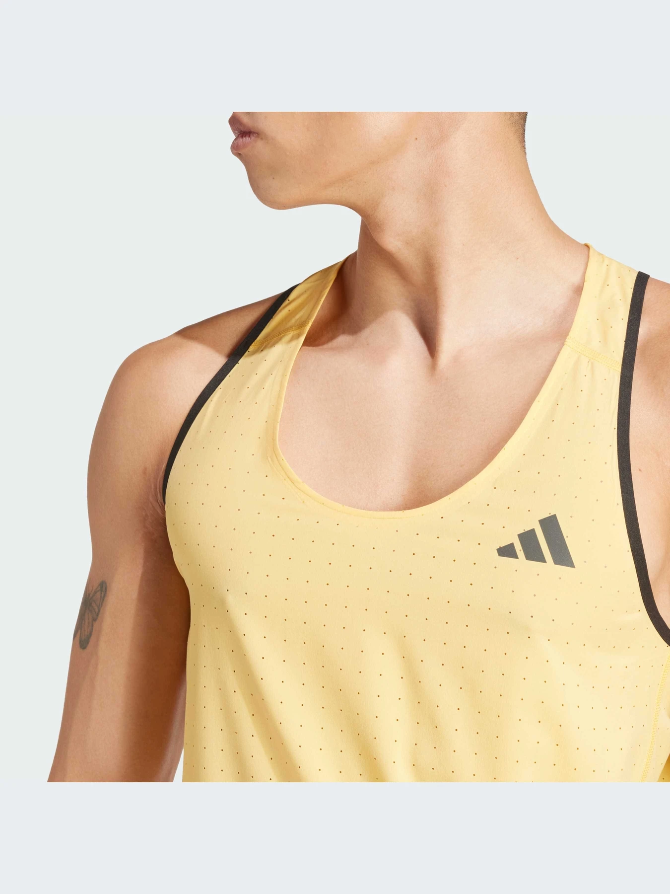 Футболки и поло Adidas adizero модель IW6107-KZ Футболки и поло Adidas adizero модель IW6107-KZ Фото