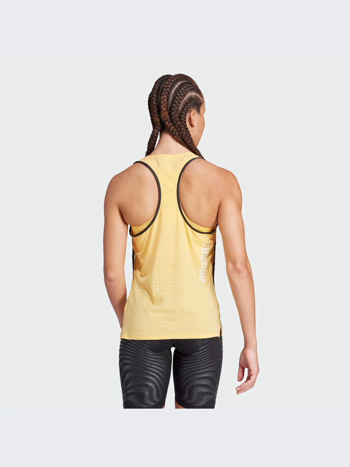 Футболки и поло Adidas adizero модель IN1117-KZ Футболки и поло Adidas adizero модель IN1117-KZ Фото