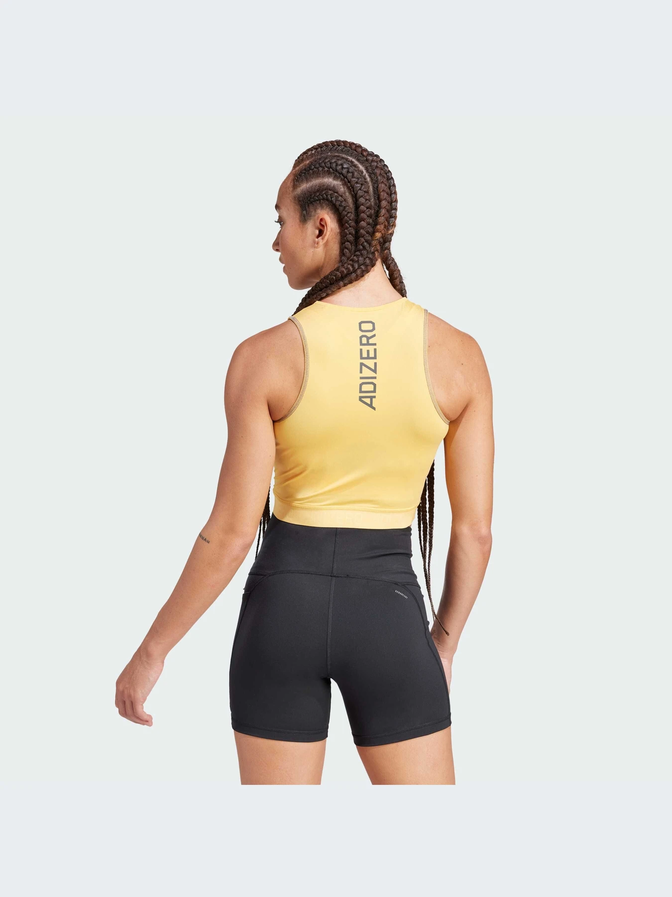 Футболки и поло Adidas adizero модель IN1171-KZ Футболки и поло Adidas adizero модель IN1171-KZ Фото