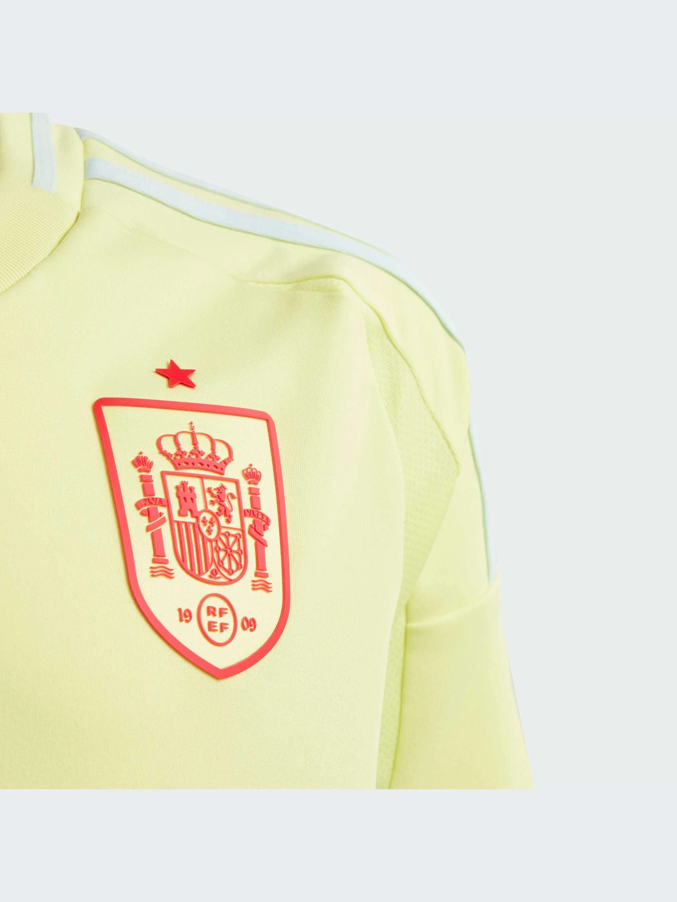 Футболки и поло Adidas модель IP9339-KZ Футболки и поло Adidas модель IP9339-KZ Фото