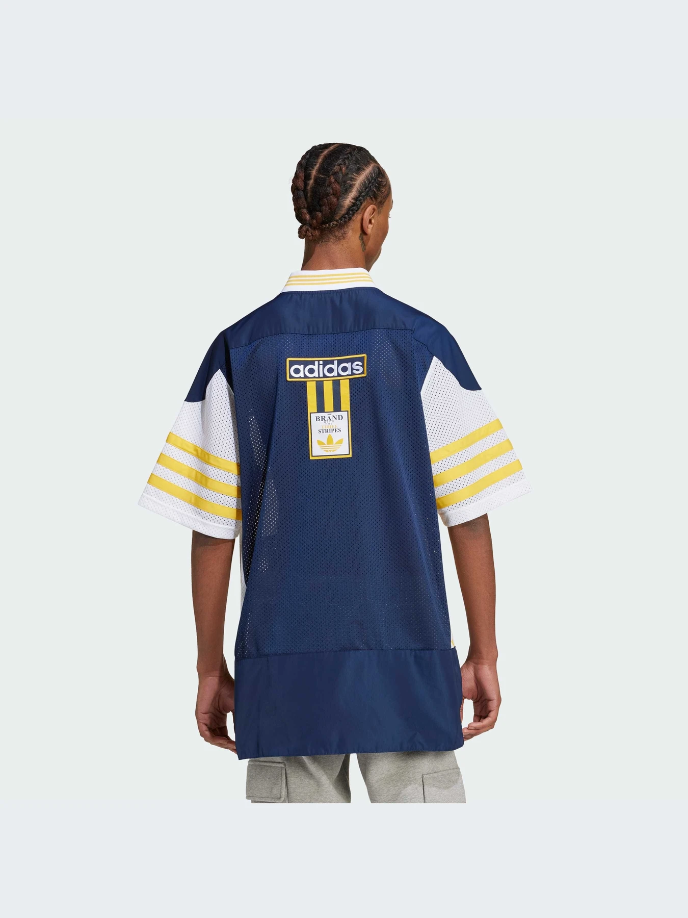 Футболки и поло Adidas Adicolor модель IU2361-KZ Футболки и поло Adidas Adicolor модель IU2361-KZ Фото