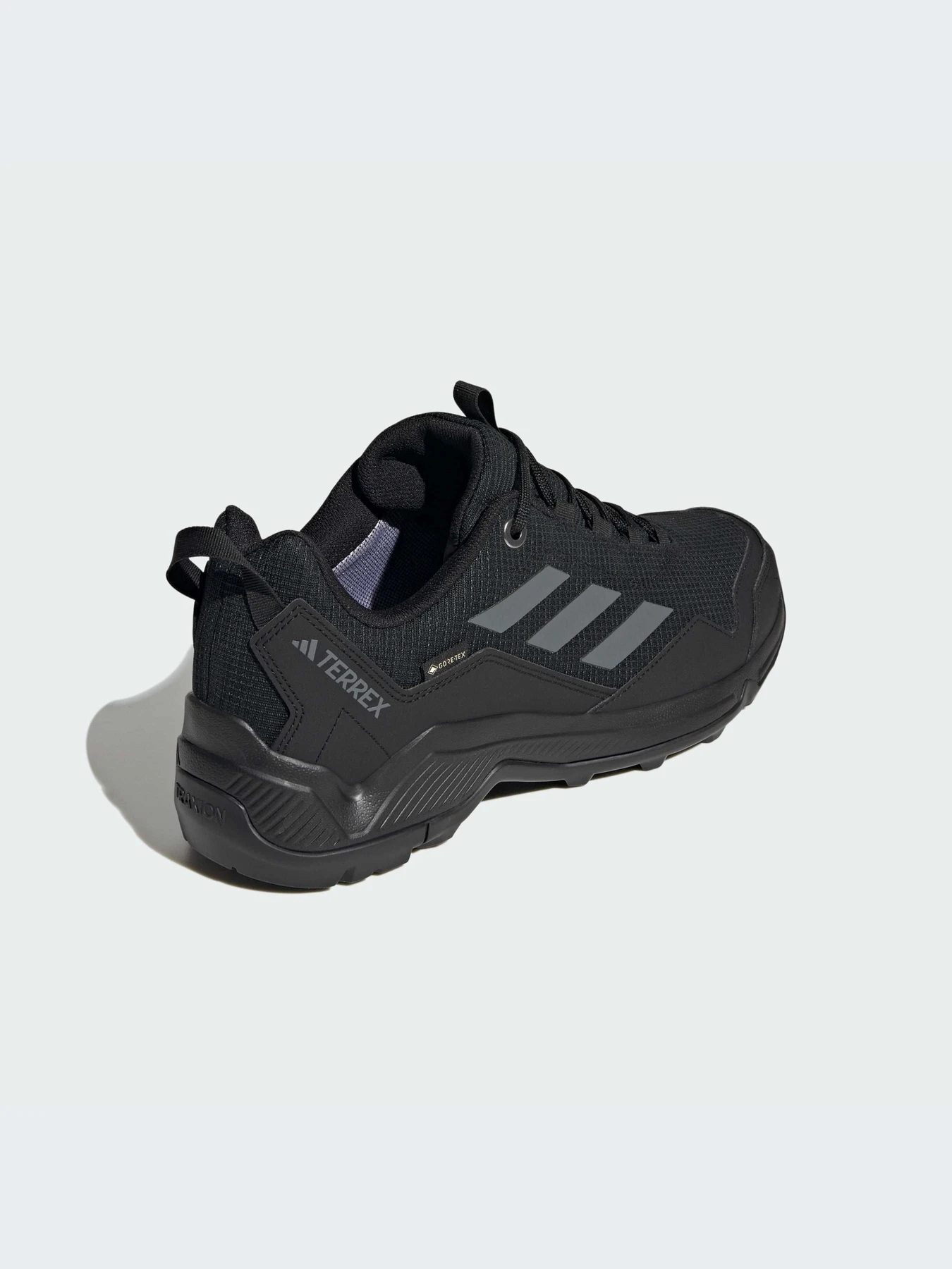 Кроссовки Adidas модель ID7845-KZ Кроссовки Adidas модель ID7845-KZ Фото