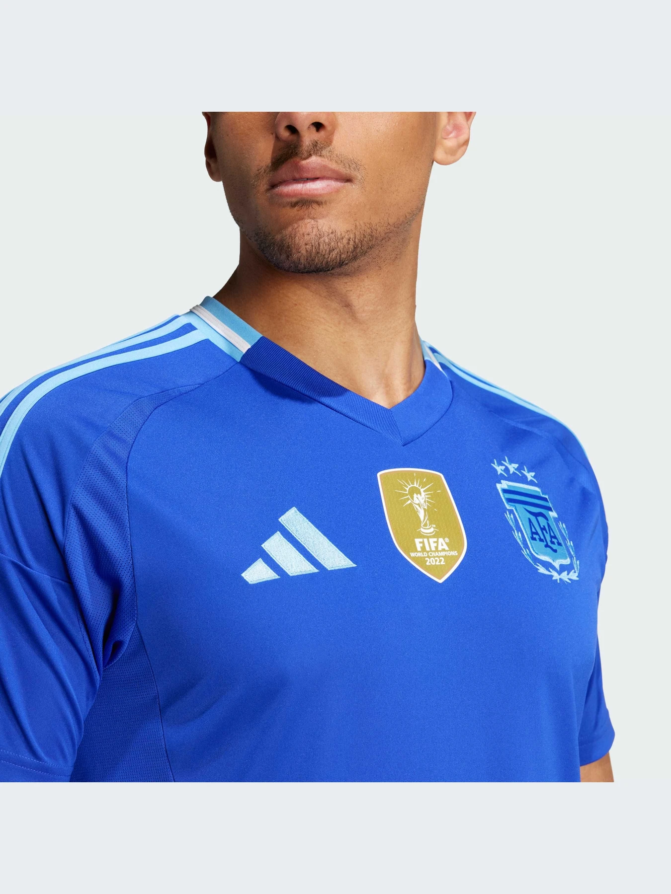 Футболки и поло Adidas модель IP8413-KZ Футболки и поло Adidas модель IP8413-KZ Фото