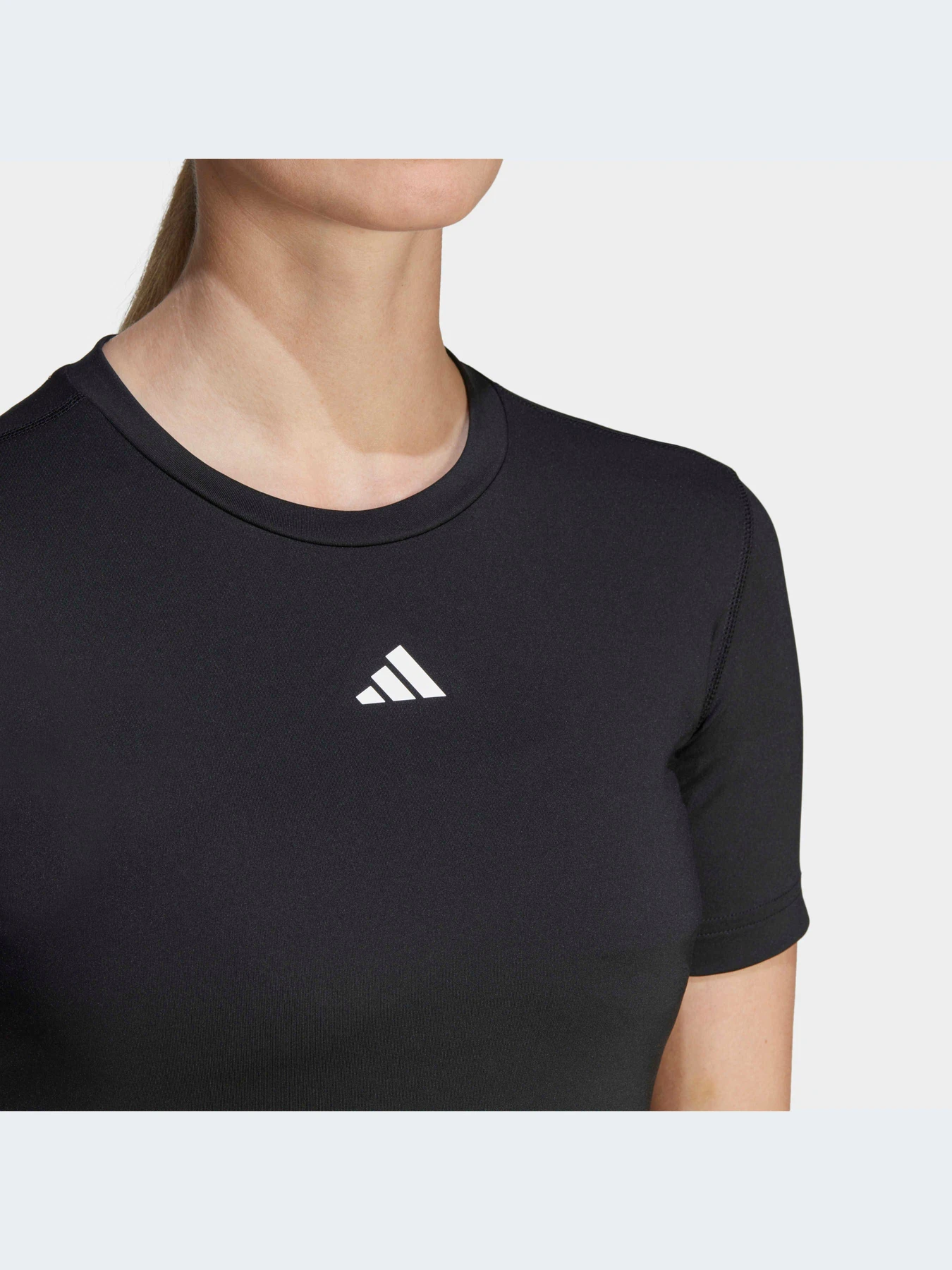 Футболки и поло Adidas Clima модель HN9075-KZ Футболки и поло Adidas Clima модель HN9075-KZ Фото