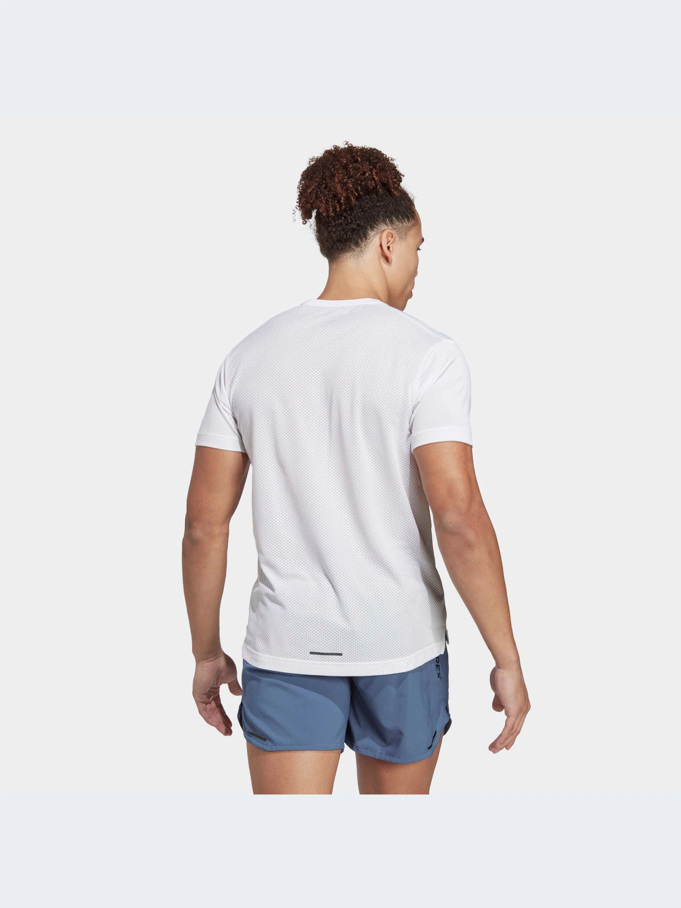 Футболки и поло Adidas модель HT9442-KZ Футболки и поло Adidas модель HT9442-KZ Фото