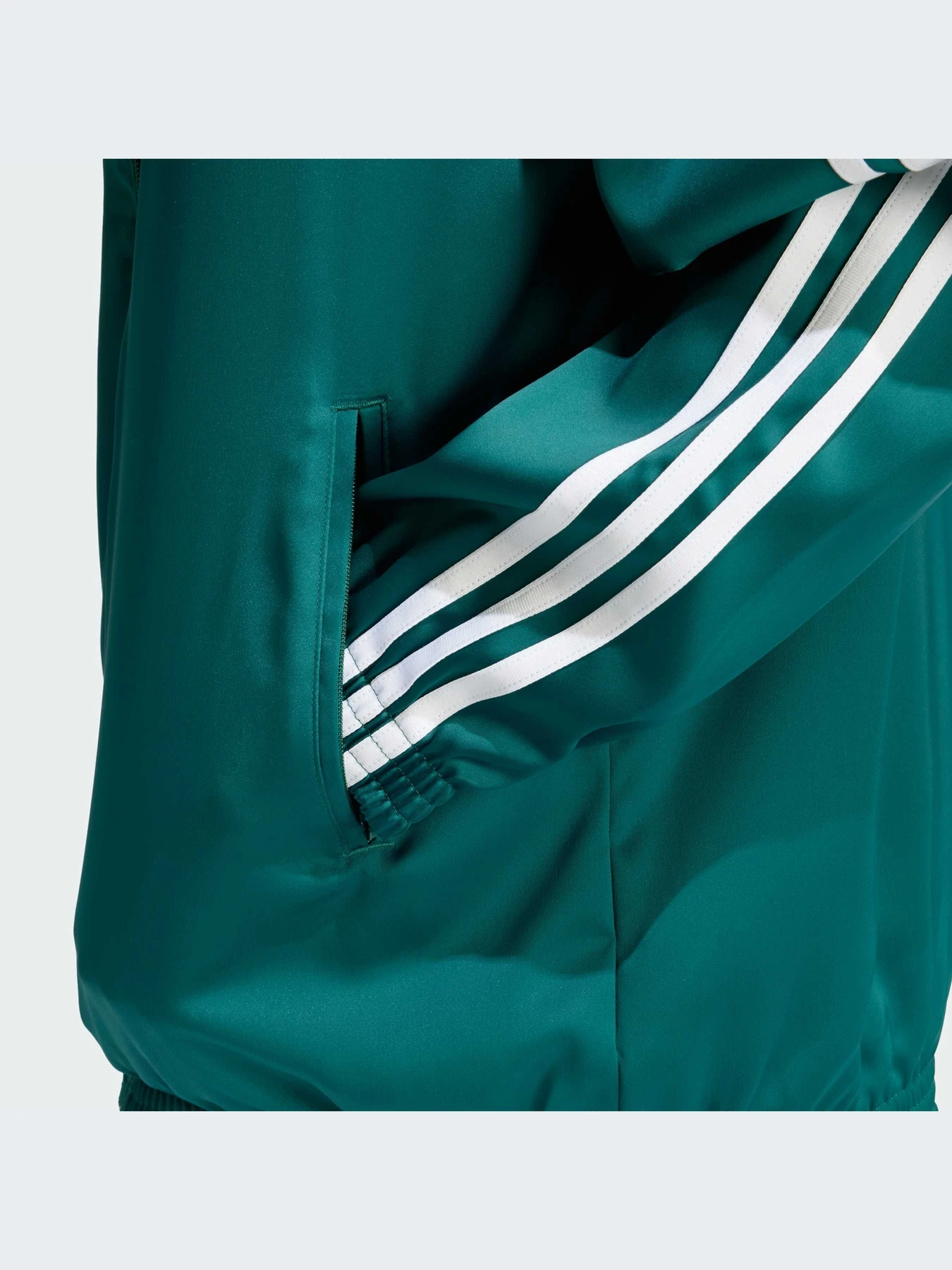 Худи и свитшоты Adidas Adicolor модель IP0699-KZ Худи и свитшоты Adidas Adicolor модель IP0699-KZ Фото