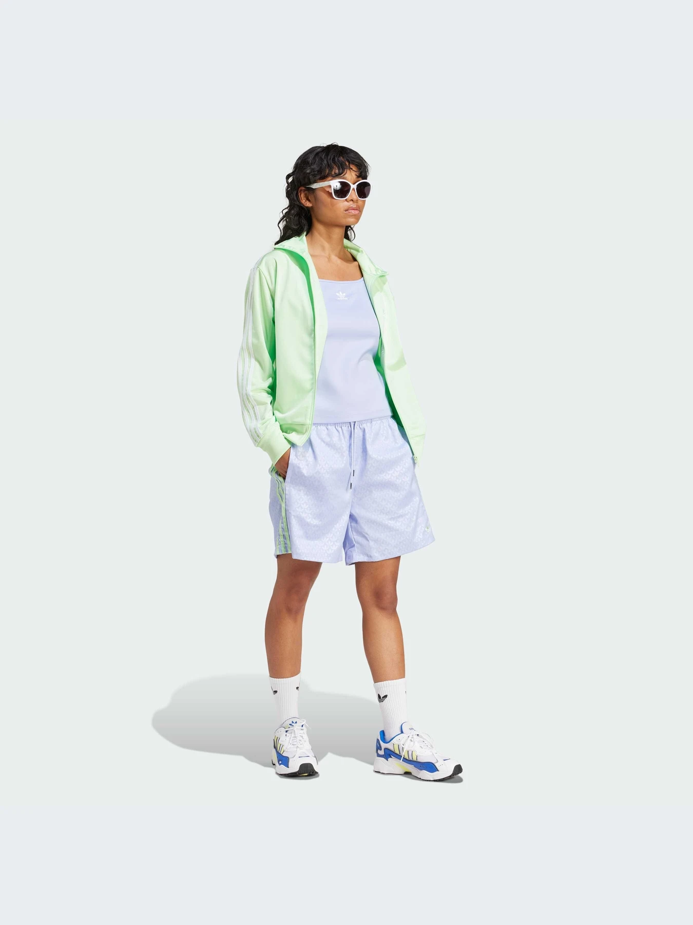 Худи и свитшоты Adidas модель IP0614-KZ Худи и свитшоты Adidas модель IP0614-KZ Фото
