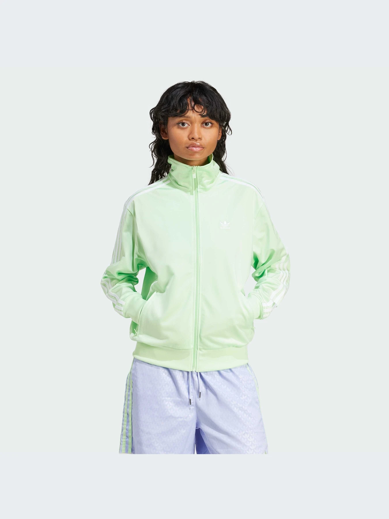 Худи и свитшоты Adidas модель IP0614-KZ Худи и свитшоты Adidas модель IP0614-KZ Фото