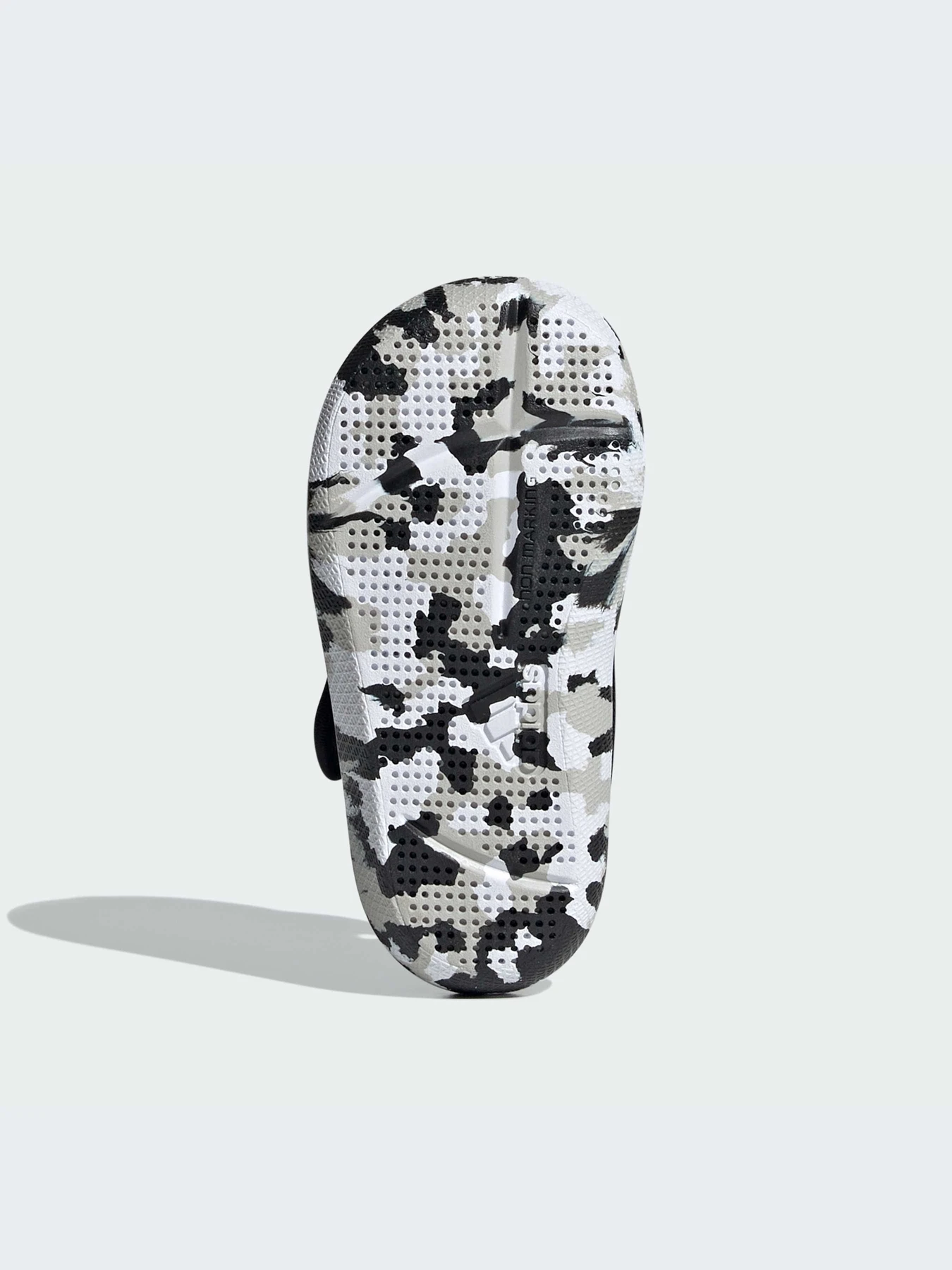 Сандалии Adidas модель ID7858-KZ Сандалии Adidas модель ID7858-KZ Фото