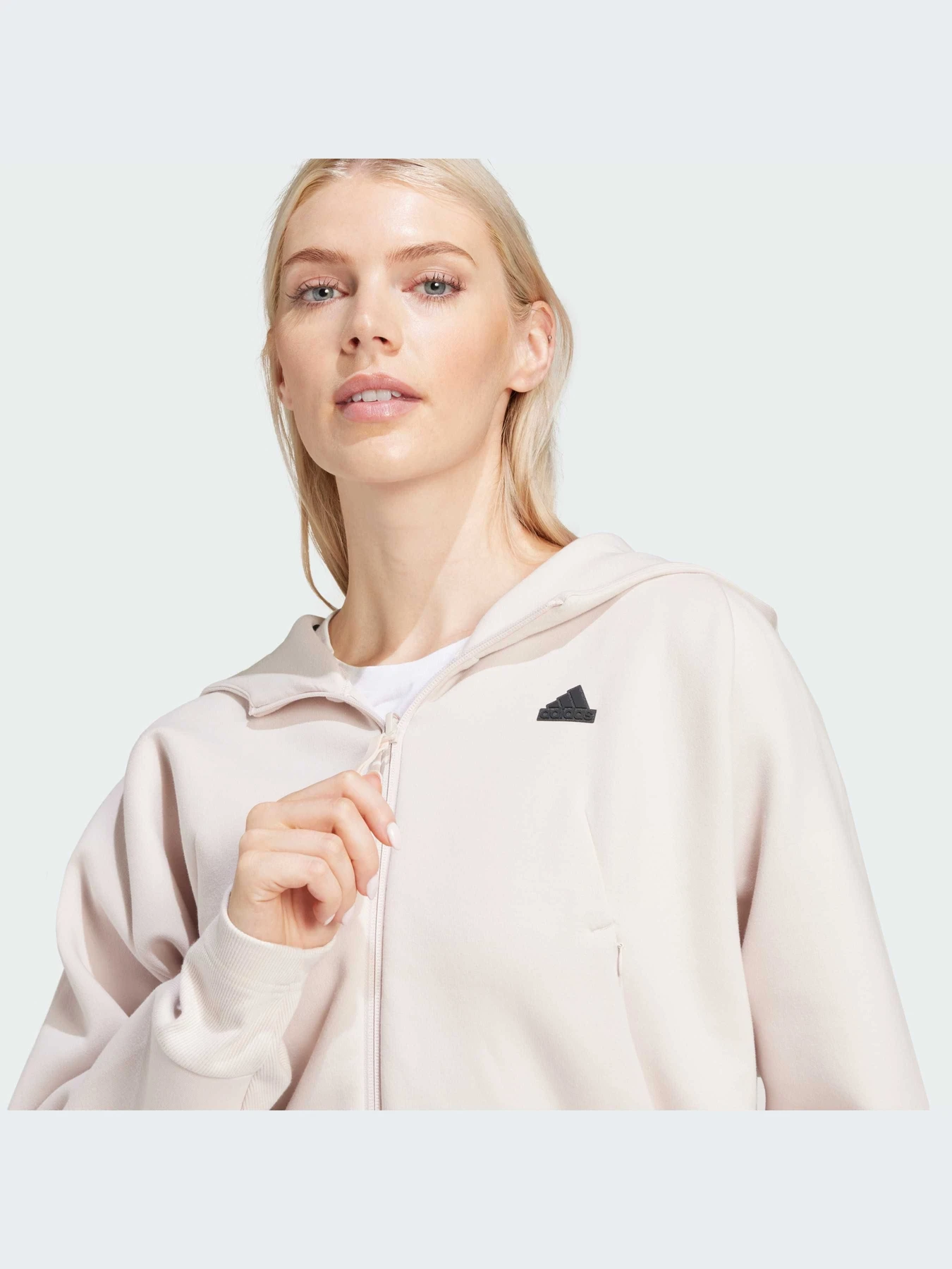 Худи и свитшоты Adidas ZNE модель IS3939-KZ Худи и свитшоты Adidas ZNE модель IS3939-KZ Фото