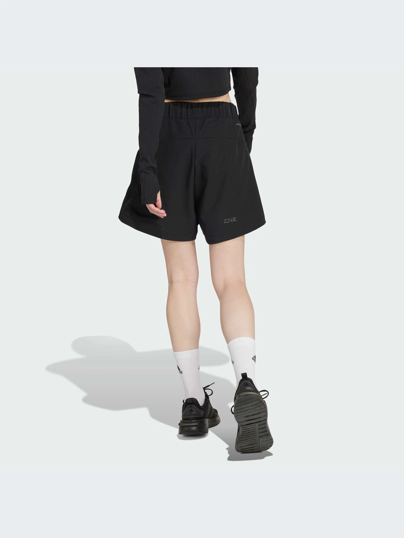 Шорты Adidas ZNE модель IS1877-KZ Шорты Adidas ZNE модель IS1877-KZ Фото
