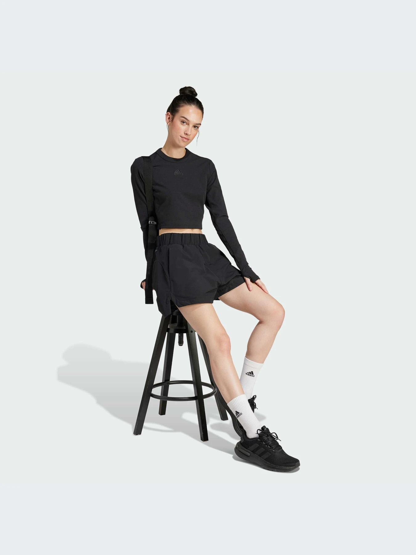 Шорты Adidas ZNE модель IS1877-KZ Шорты Adidas ZNE модель IS1877-KZ Фото