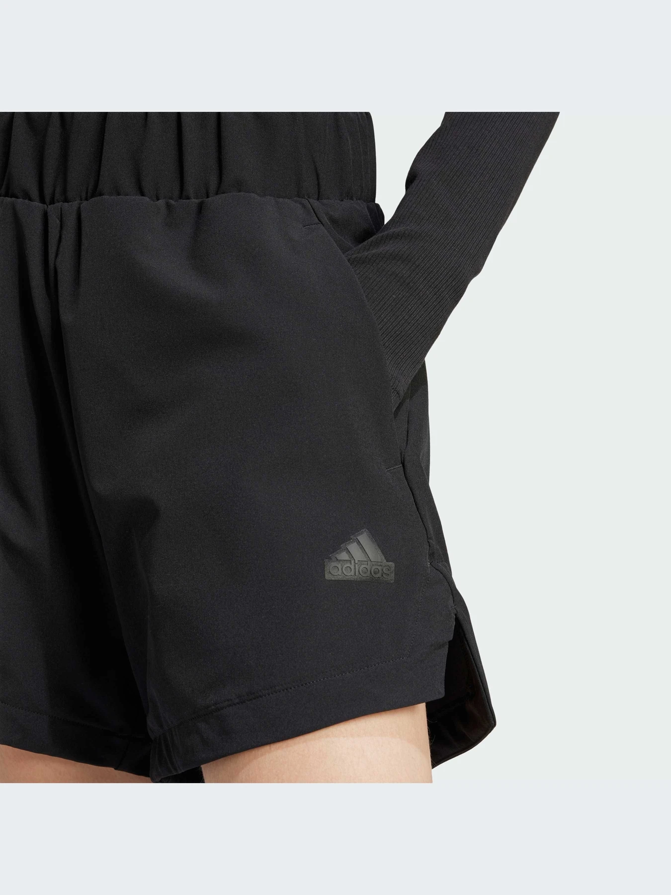Шорты Adidas ZNE модель IS1877-KZ Шорты Adidas ZNE модель IS1877-KZ Фото