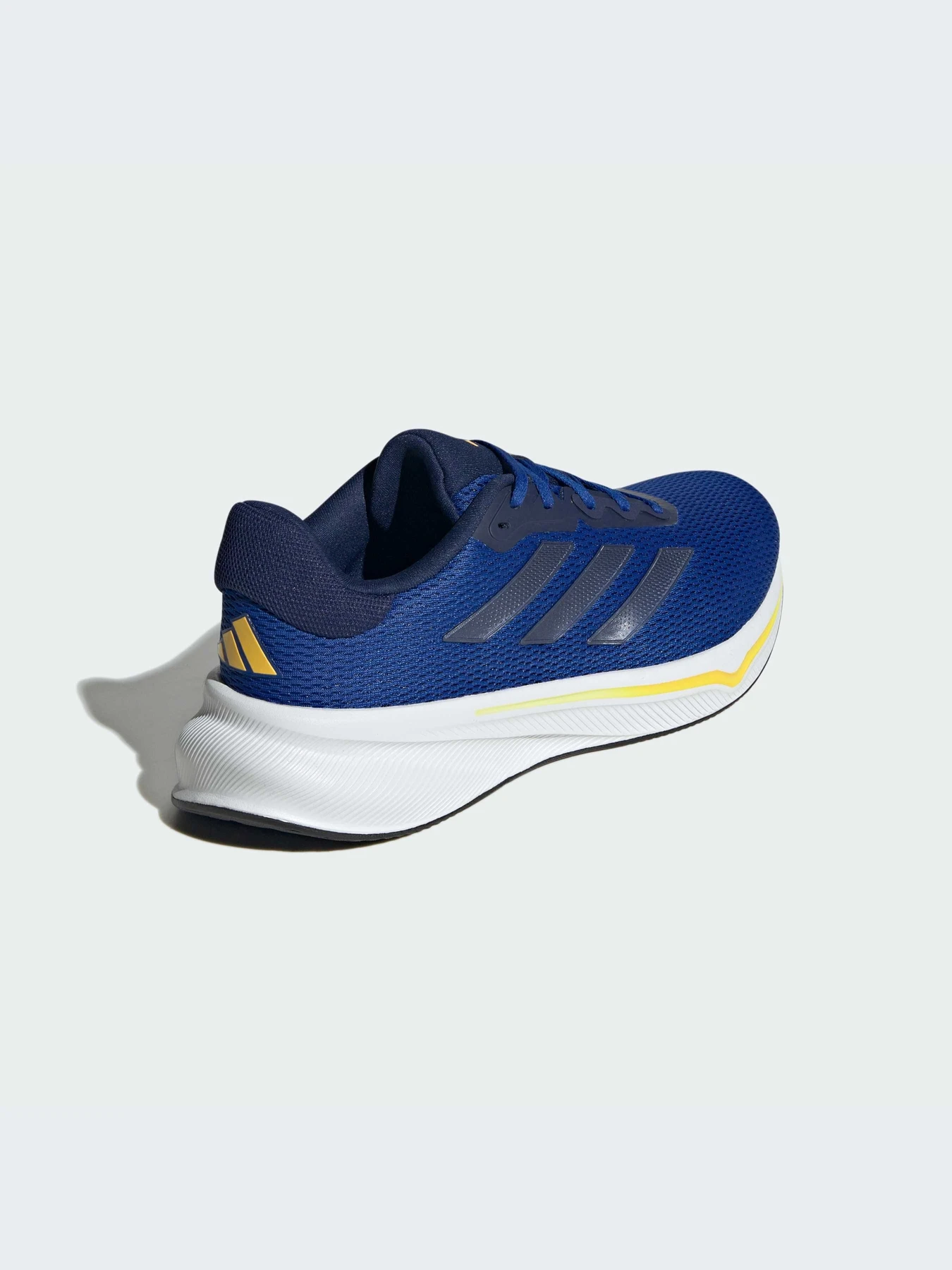 Кроссовки Adidas Response модель IF8597-KZ Кроссовки Adidas Response модель IF8597-KZ Фото