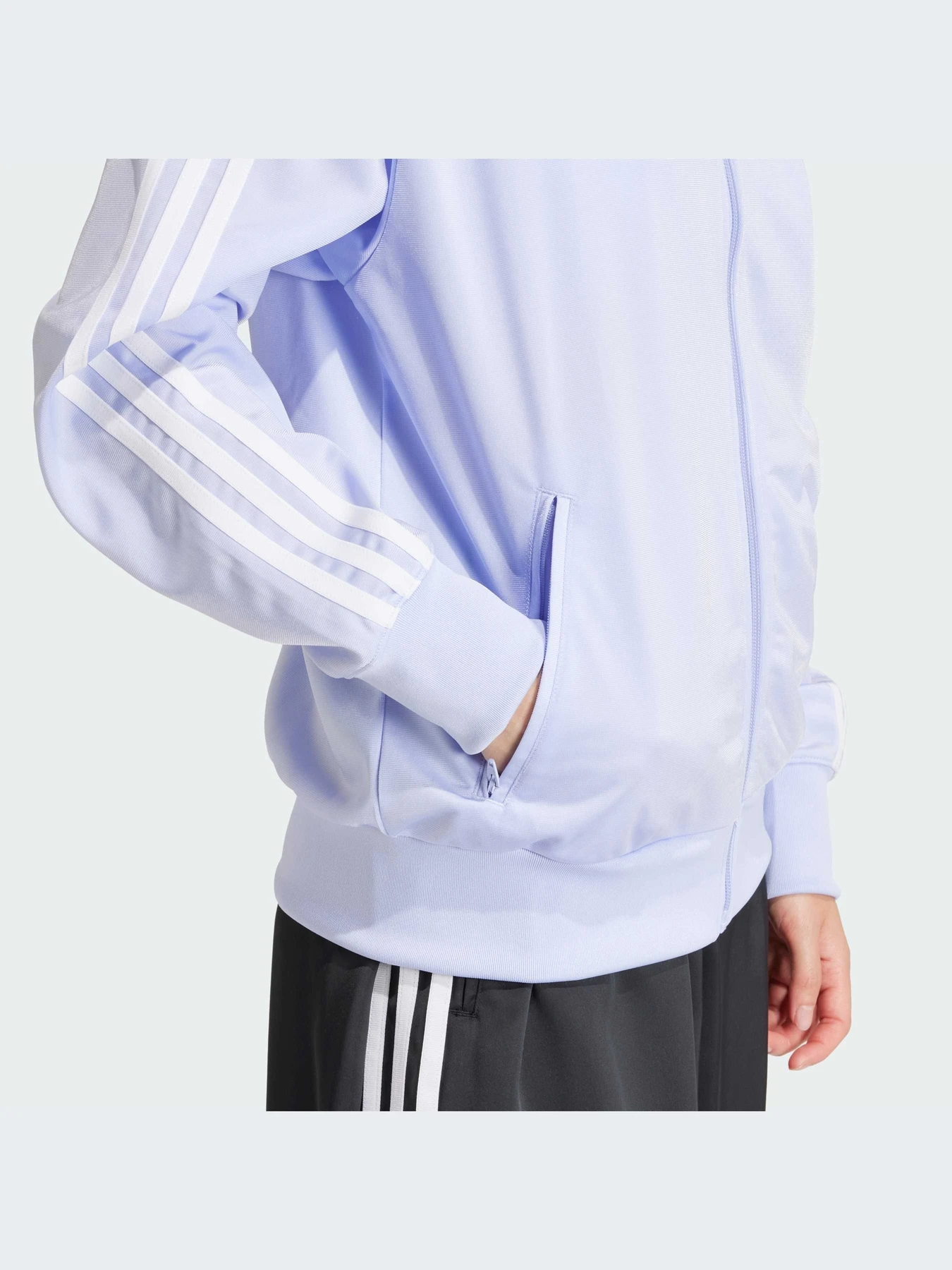 Худи и свитшоты Adidas Adicolor модель IP0613-KZ Худи и свитшоты Adidas Adicolor модель IP0613-KZ Фото