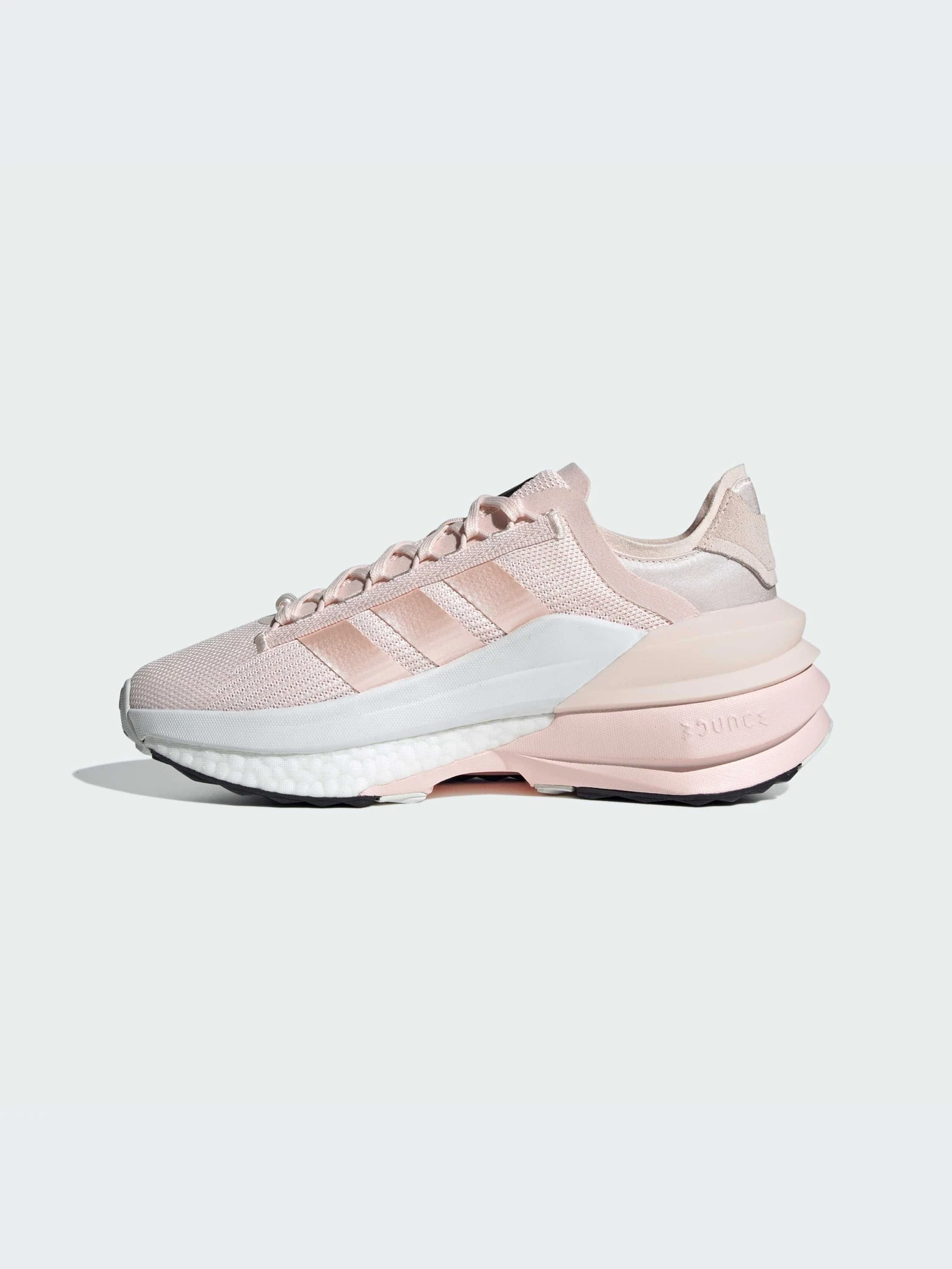 Кроссовки Adidas AVRYN модель IG3620-KZ Кроссовки Adidas AVRYN модель IG3620-KZ Фото