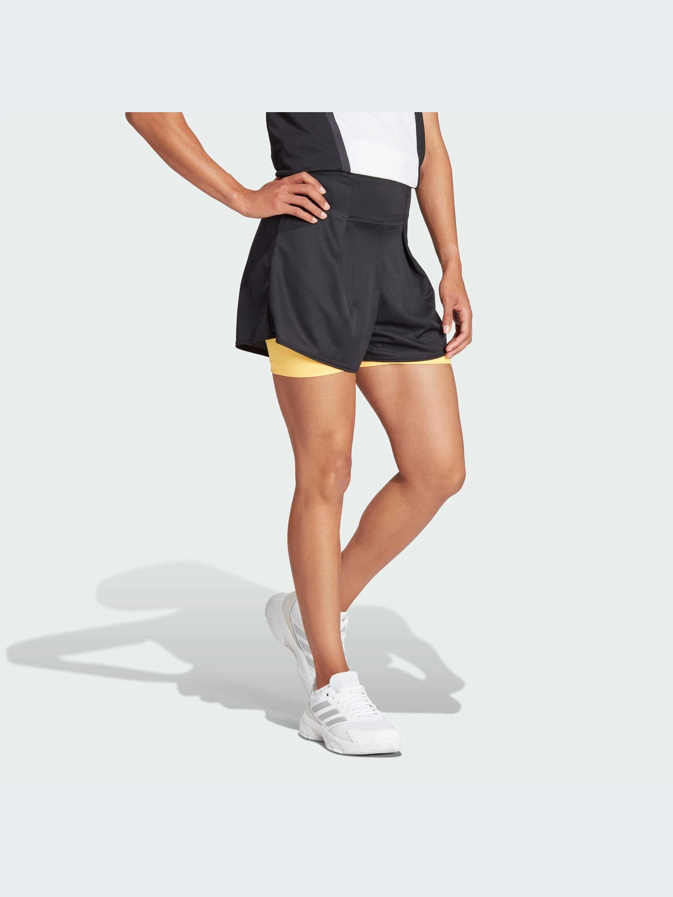 Шорты Adidas модель IM8230-KZ Шорты Adidas модель IM8230-KZ Фото