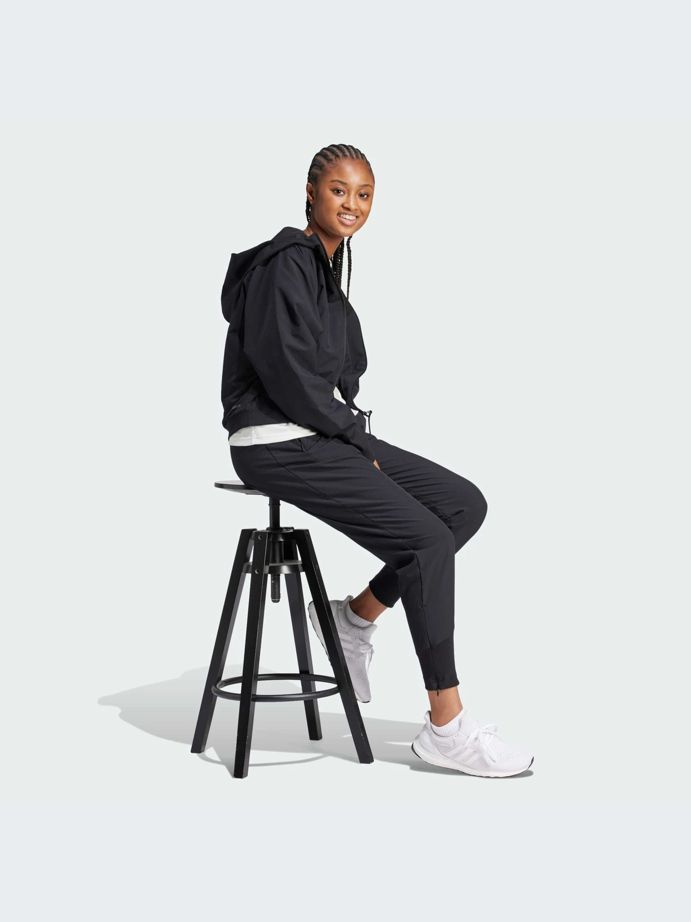 Худи и свитшоты Adidas ZNE модель IS0308-KZ Худи и свитшоты Adidas ZNE модель IS0308-KZ Фото