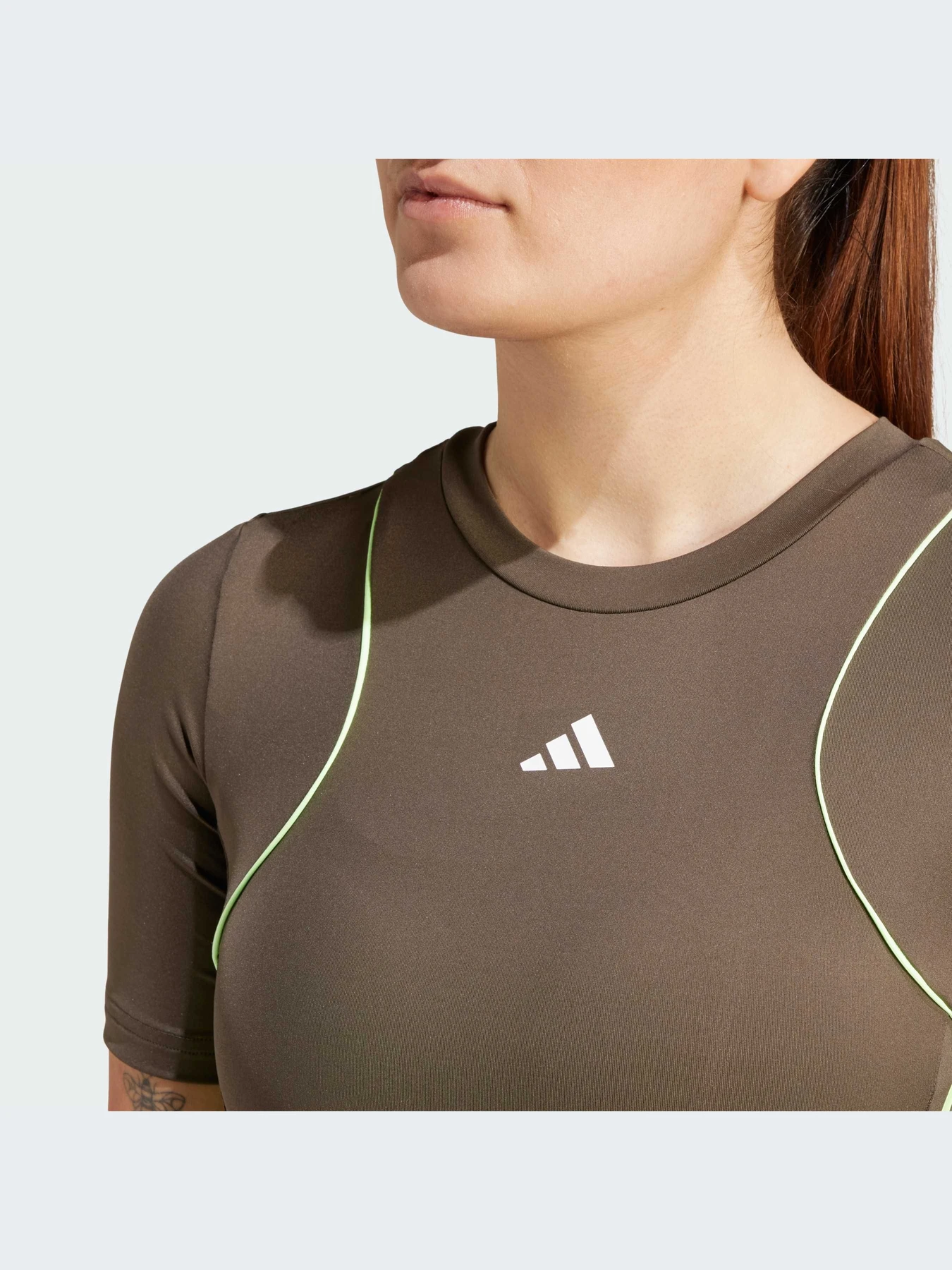 Футболки и поло Adidas модель IW8915-KZ Футболки и поло Adidas модель IW8915-KZ Фото