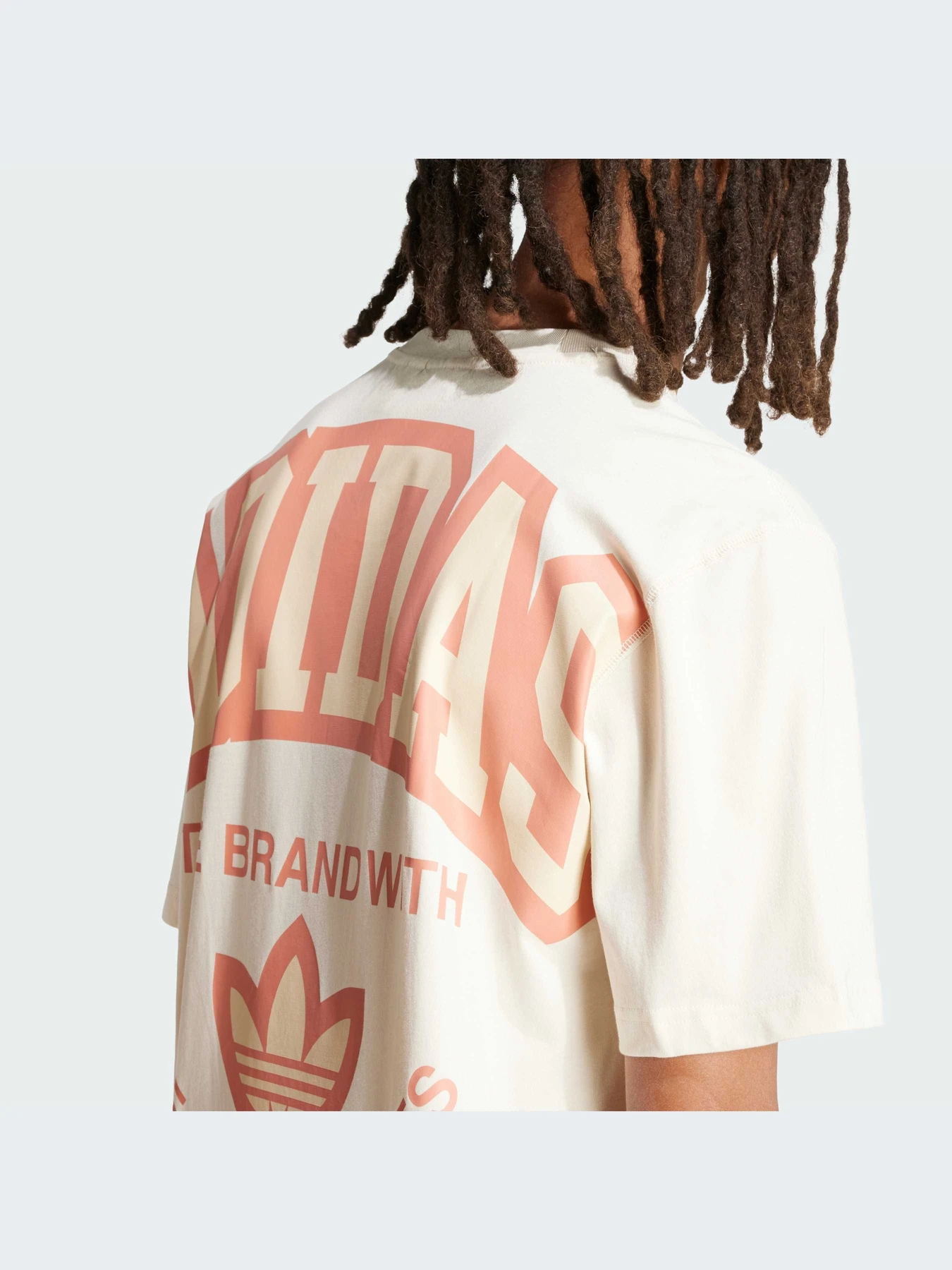 Футболки и поло Adidas Graphics модель IS0186-KZ Футболки и поло Adidas Graphics модель IS0186-KZ Фото