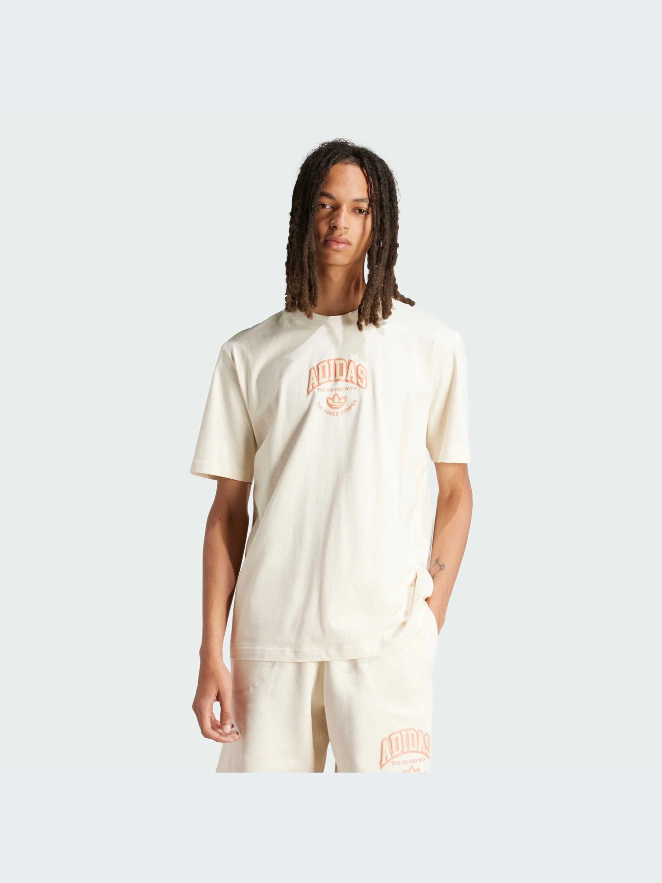 Футболки и поло Adidas Graphics модель IS0186-KZ Футболки и поло Adidas Graphics модель IS0186-KZ Фото