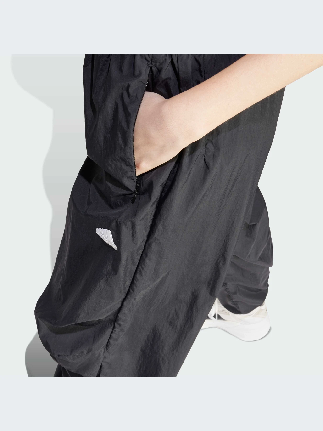 Брюки Adidas модель IQ4827-KZ Брюки Adidas модель IQ4827-KZ Фото