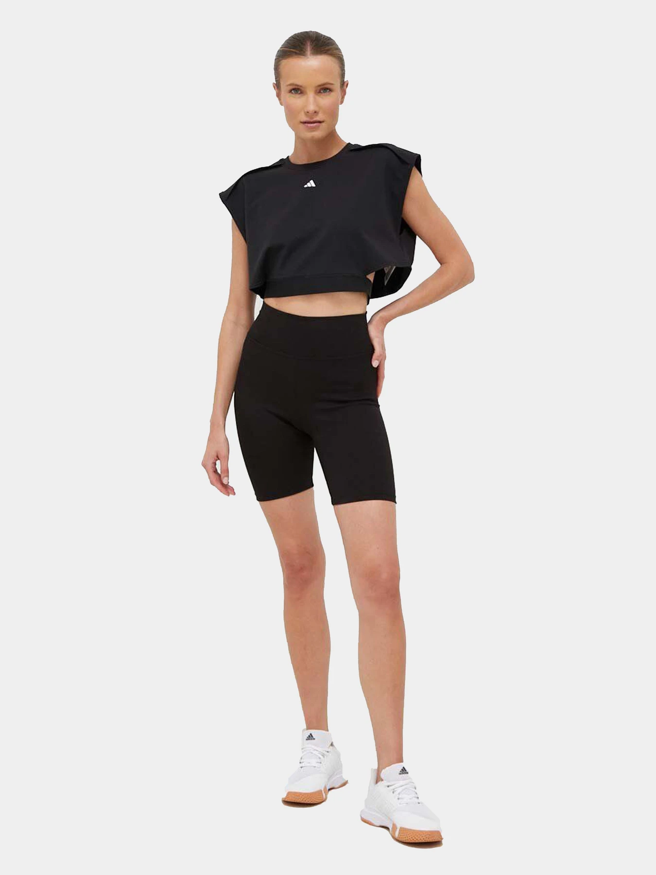 Футболки и поло Adidas модель IA1034 Футболки и поло Adidas модель IA1034 Фото