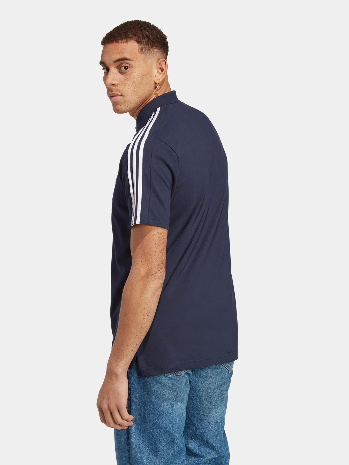 Футболки и поло Adidas модель IC9311 Футболки и поло Adidas модель IC9311 Фото