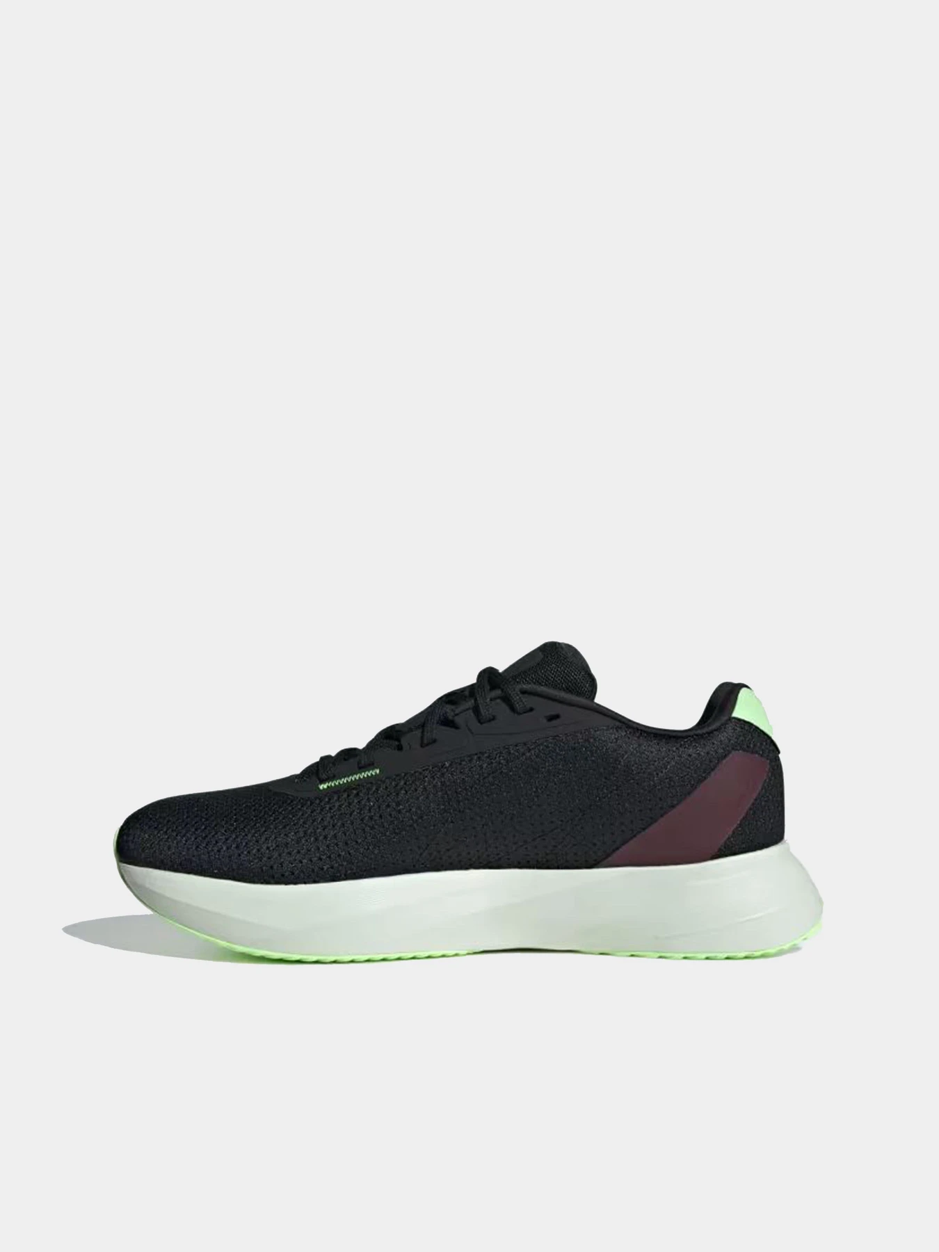 Кроссовки Adidas модель IE7963 Кроссовки Adidas модель IE7963 Фото
