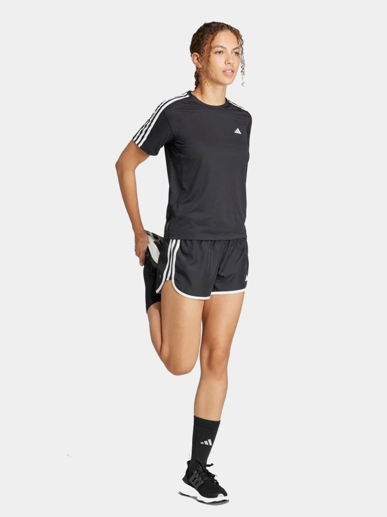 Футболки и поло Adidas модель IQ3875 Футболки и поло Adidas модель IQ3875 Фото