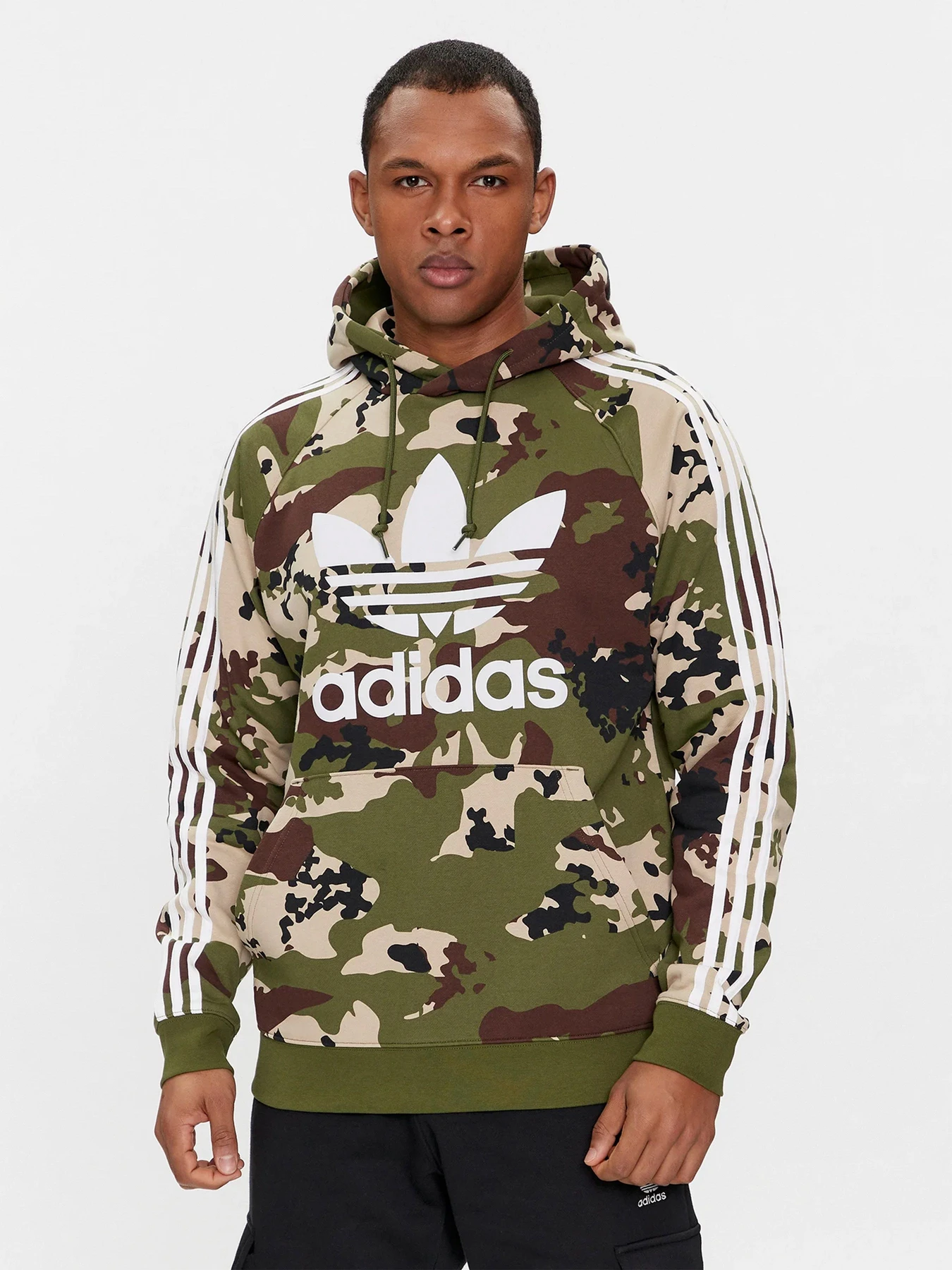 Худи и свитшоты Adidas модель IS0209 Худи и свитшоты Adidas модель IS0209 Фото