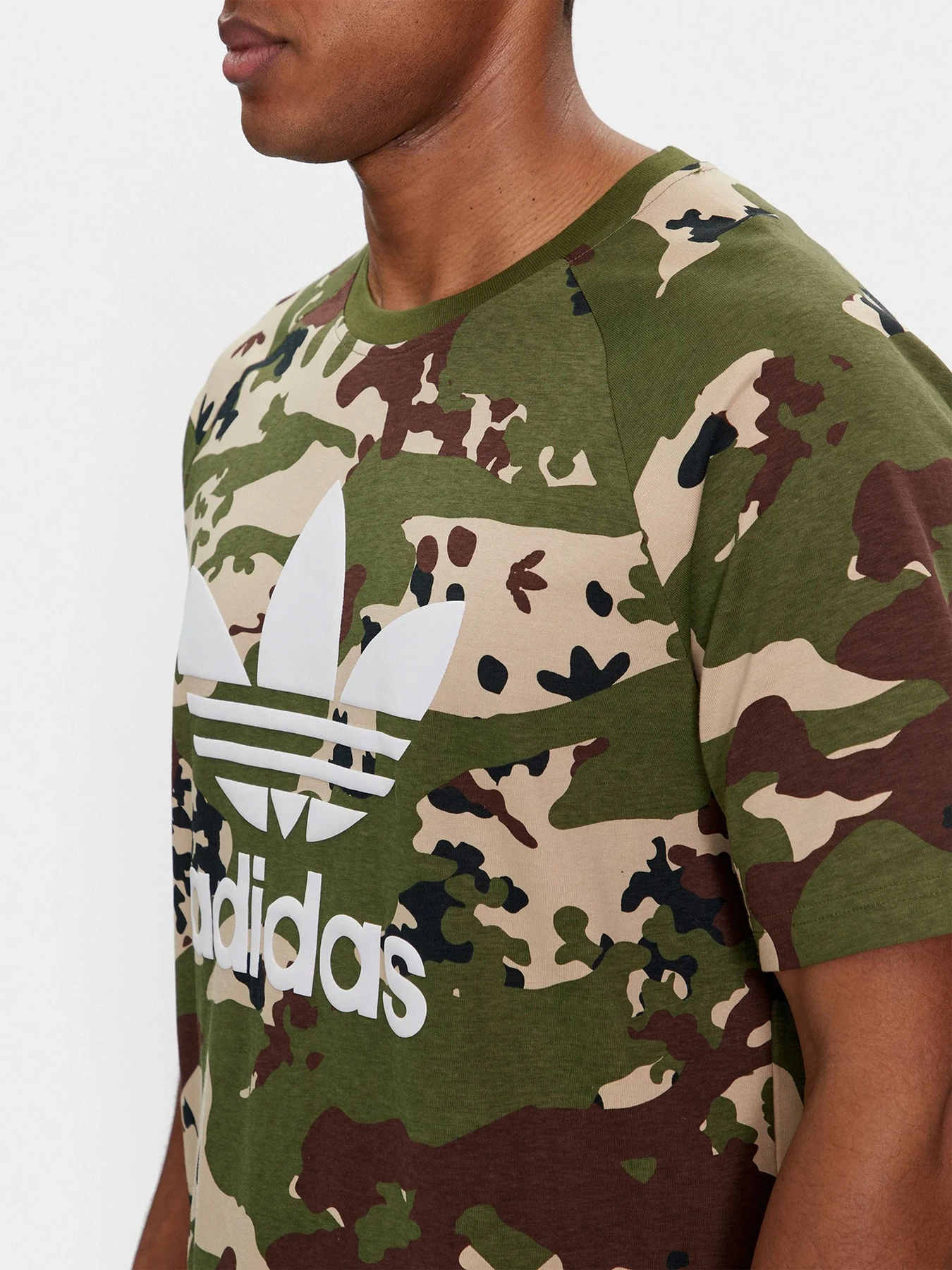 Футболки и поло Adidas модель IS0215 Футболки и поло Adidas модель IS0215 Фото