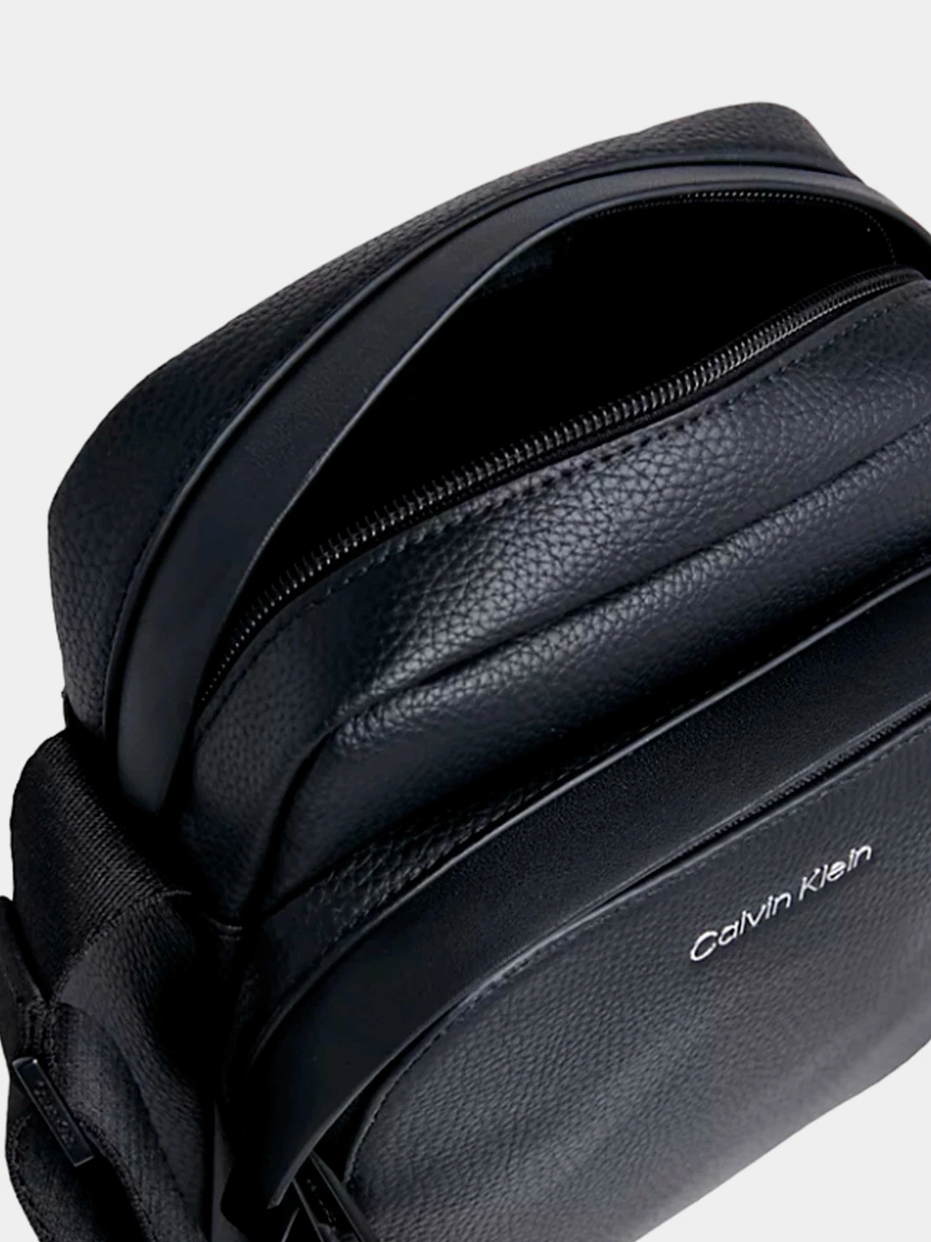 Сумки Calvin Klein модель K50K511606-BEH Сумки Calvin Klein модель K50K511606-BEH Фото