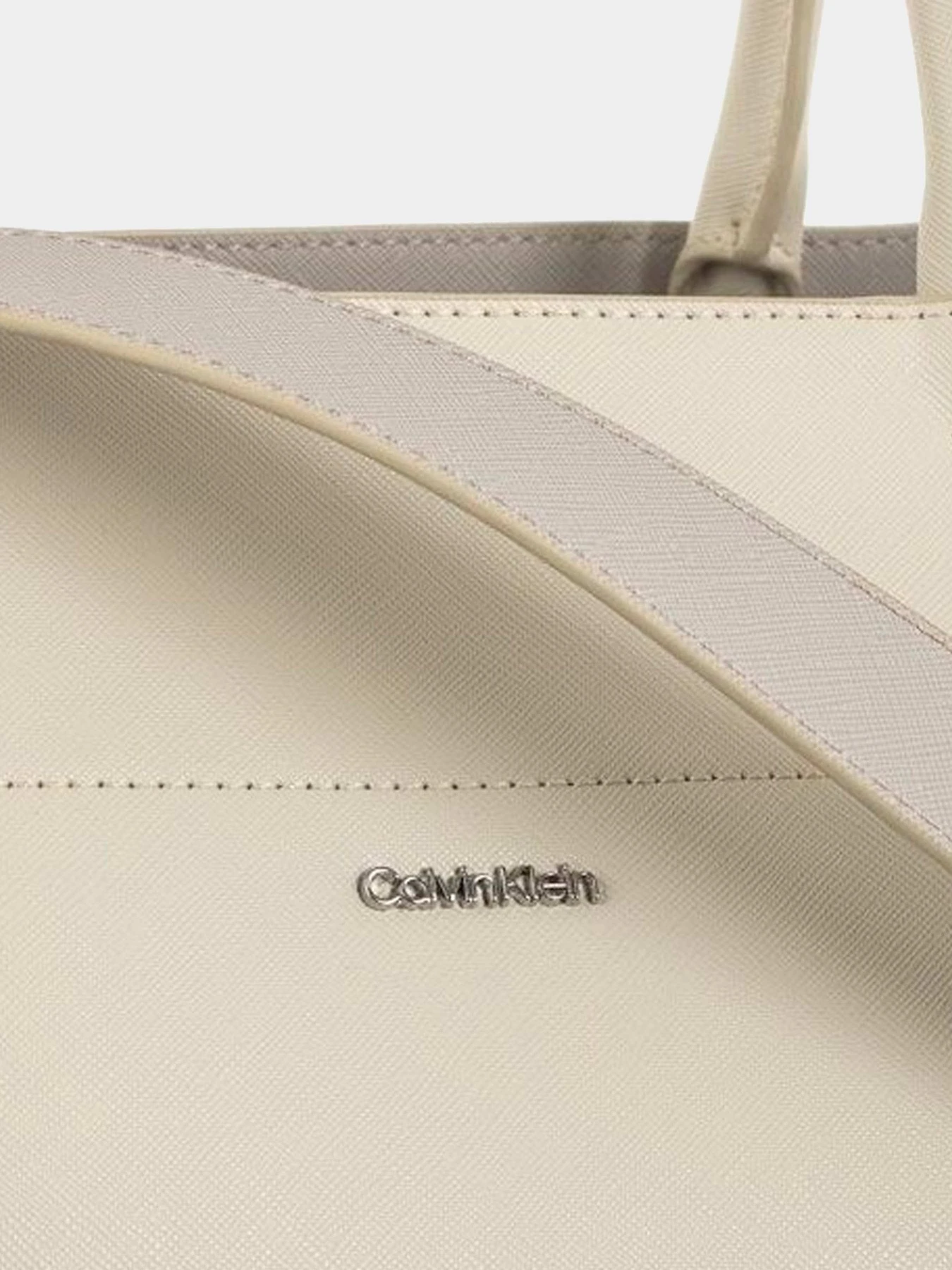 Сумки Calvin Klein модель K60K611674-PC4 Фото