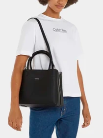 Сумки Calvin Klein модель K60K611678-BEH Фото