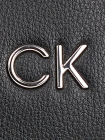 Сумки Calvin Klein модель K60K611761-BEH Фото