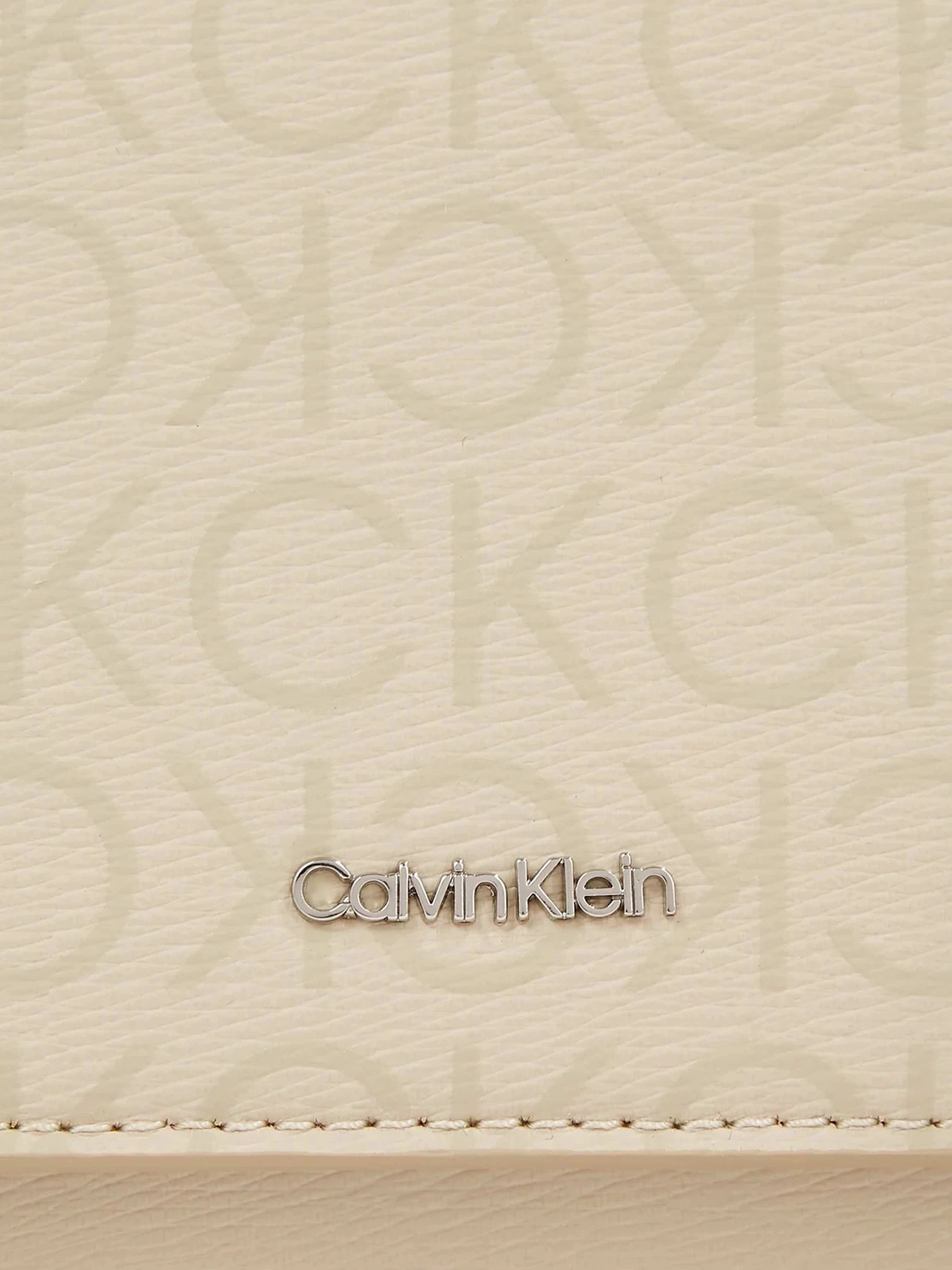 Сумки Calvin Klein модель K60K611762-PEA Фото