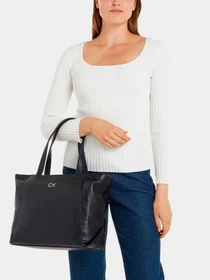 Сумки Calvin Klein модель K60K611766-BEH Фото