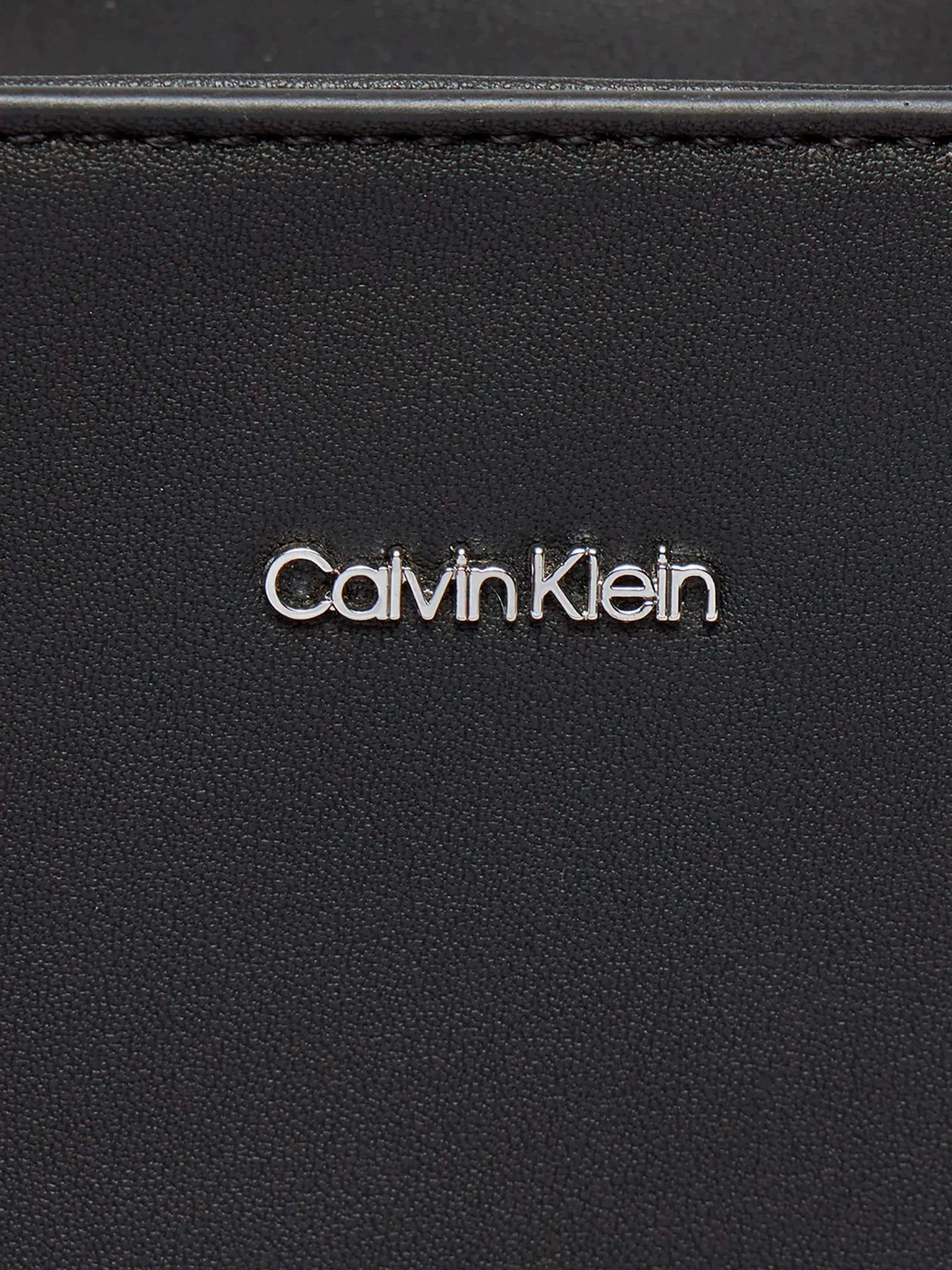 Сумки Calvin Klein модель K60K611873-BEH Фото