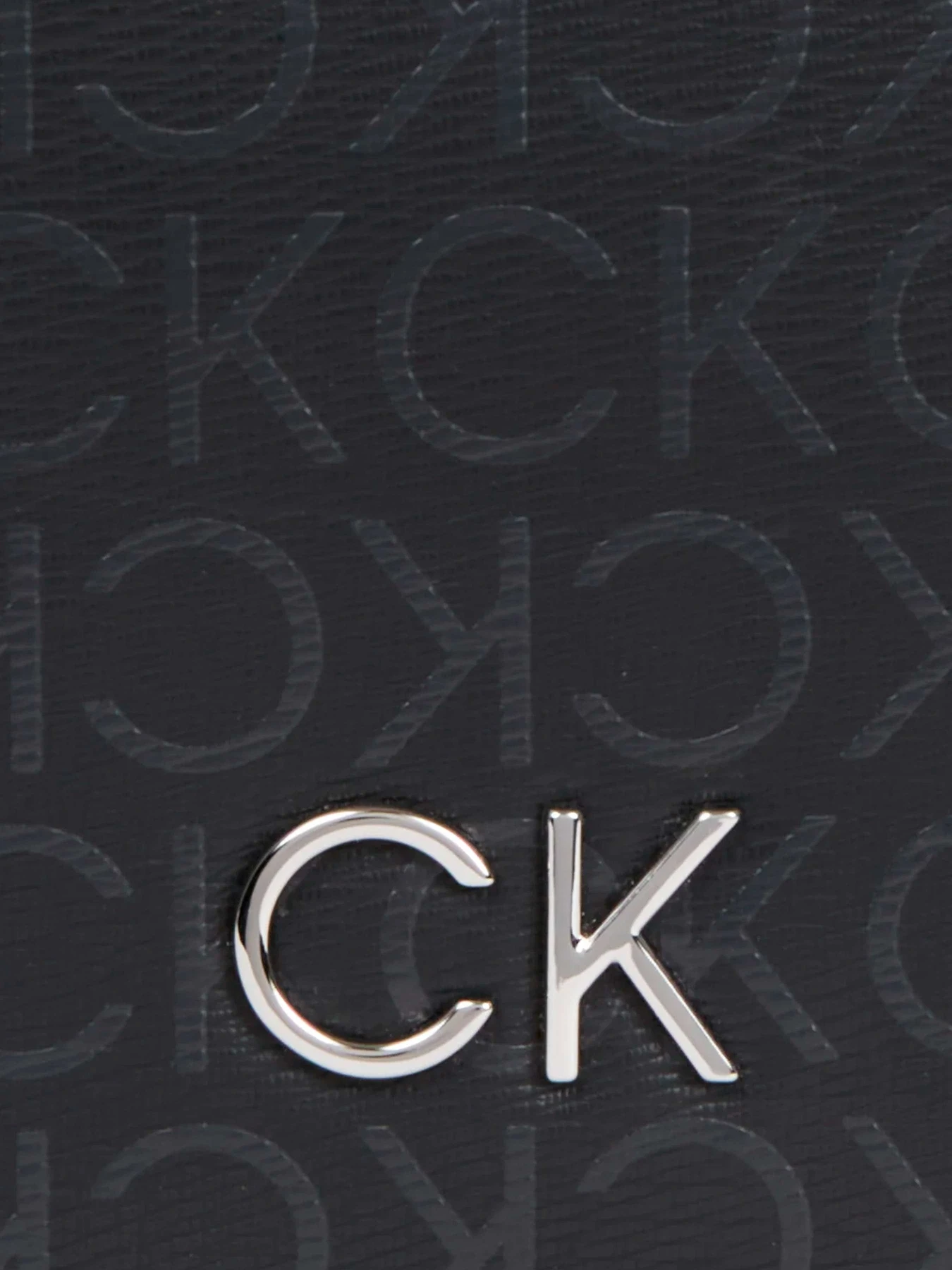 Сумки Calvin Klein модель K60K611879-0GJ Фото