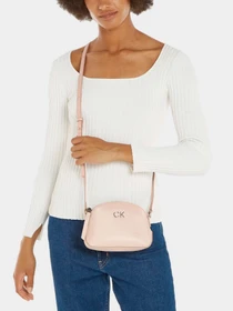 Сумки Calvin Klein модель K60K611880-PE1 Фото