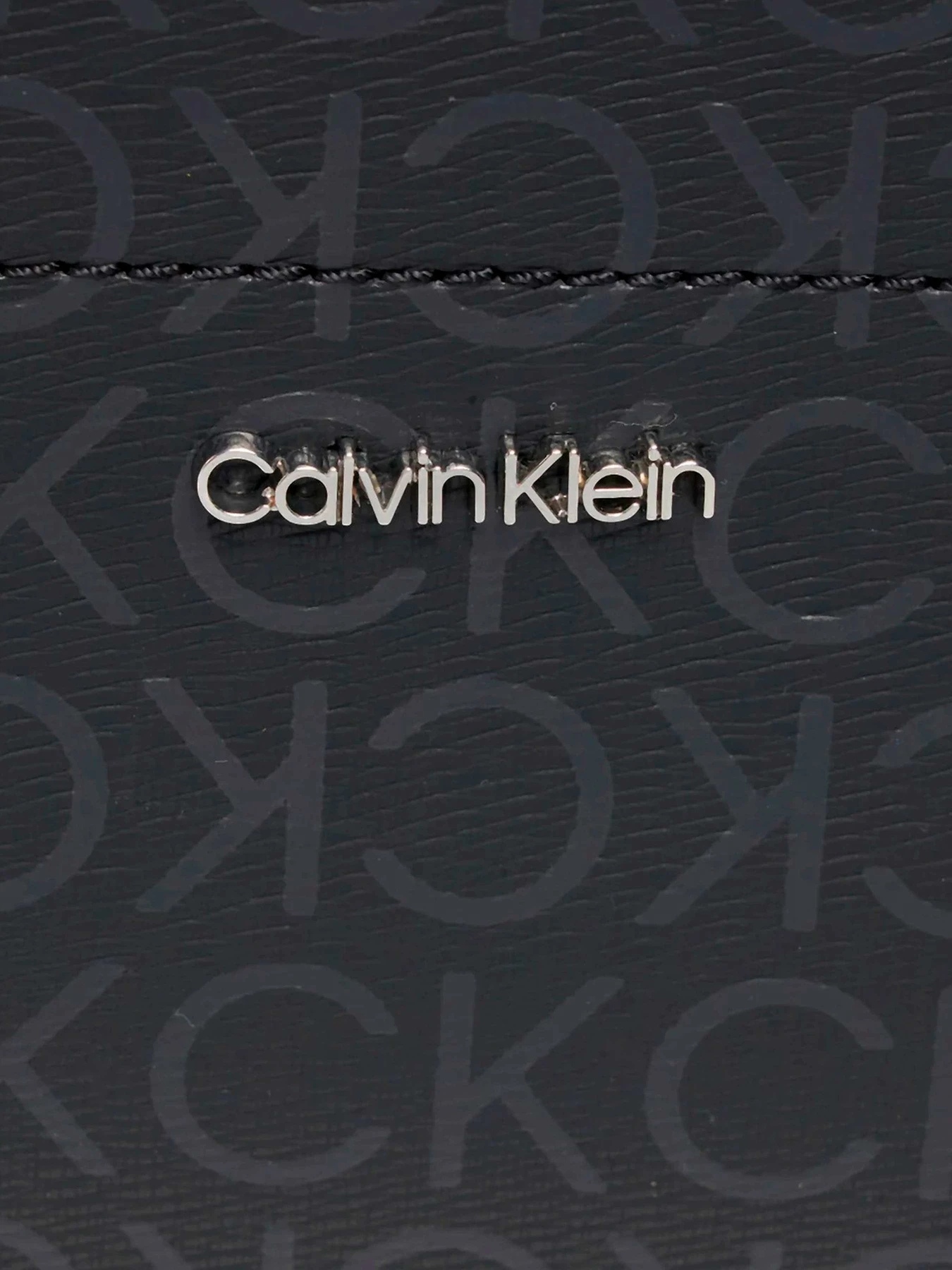 Сумки Calvin Klein модель K60K611888-0GJ Фото