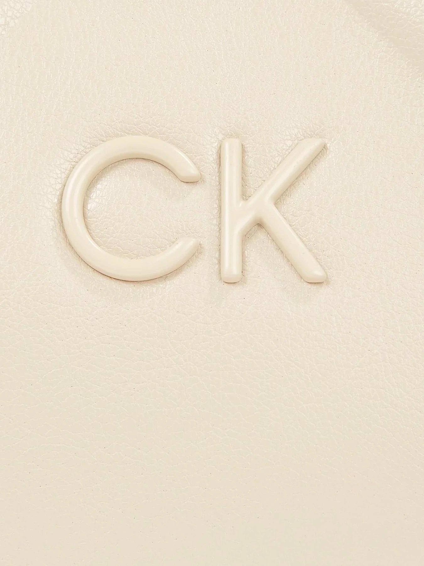 Сумки Calvin Klein модель K60K611891-PEA Сумки Calvin Klein модель K60K611891-PEA Фото