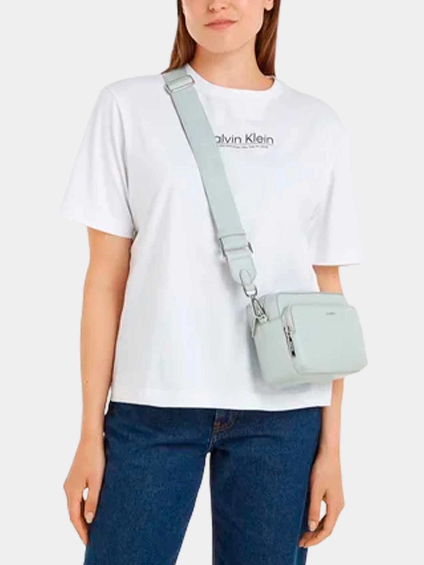 Сумки Calvin Klein модель K60K611927-PEB Сумки Calvin Klein модель K60K611927-PEB Фото